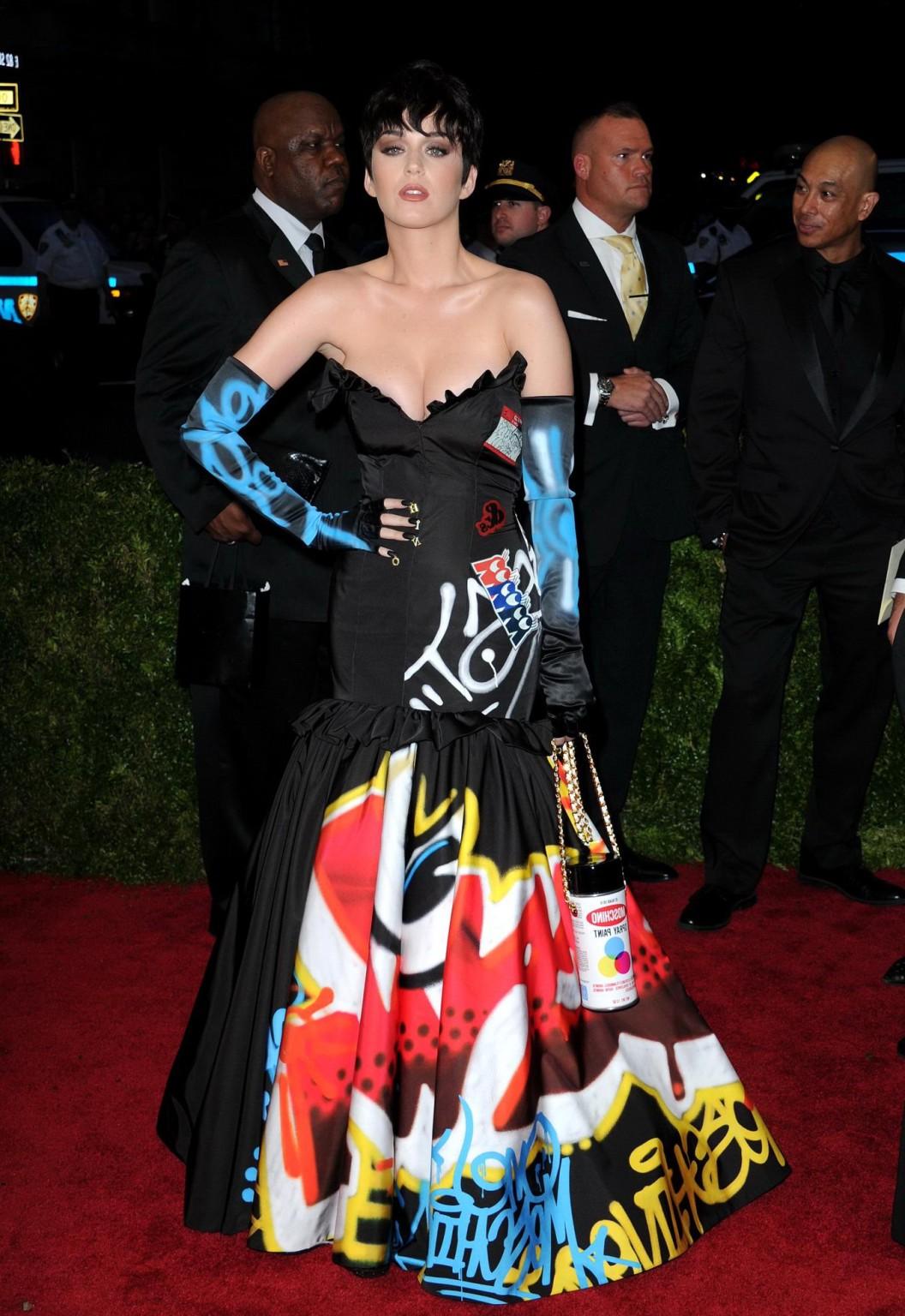 16P Katy Perry showing huge cleavage at the Costume Institute Benefit Gala at the Me