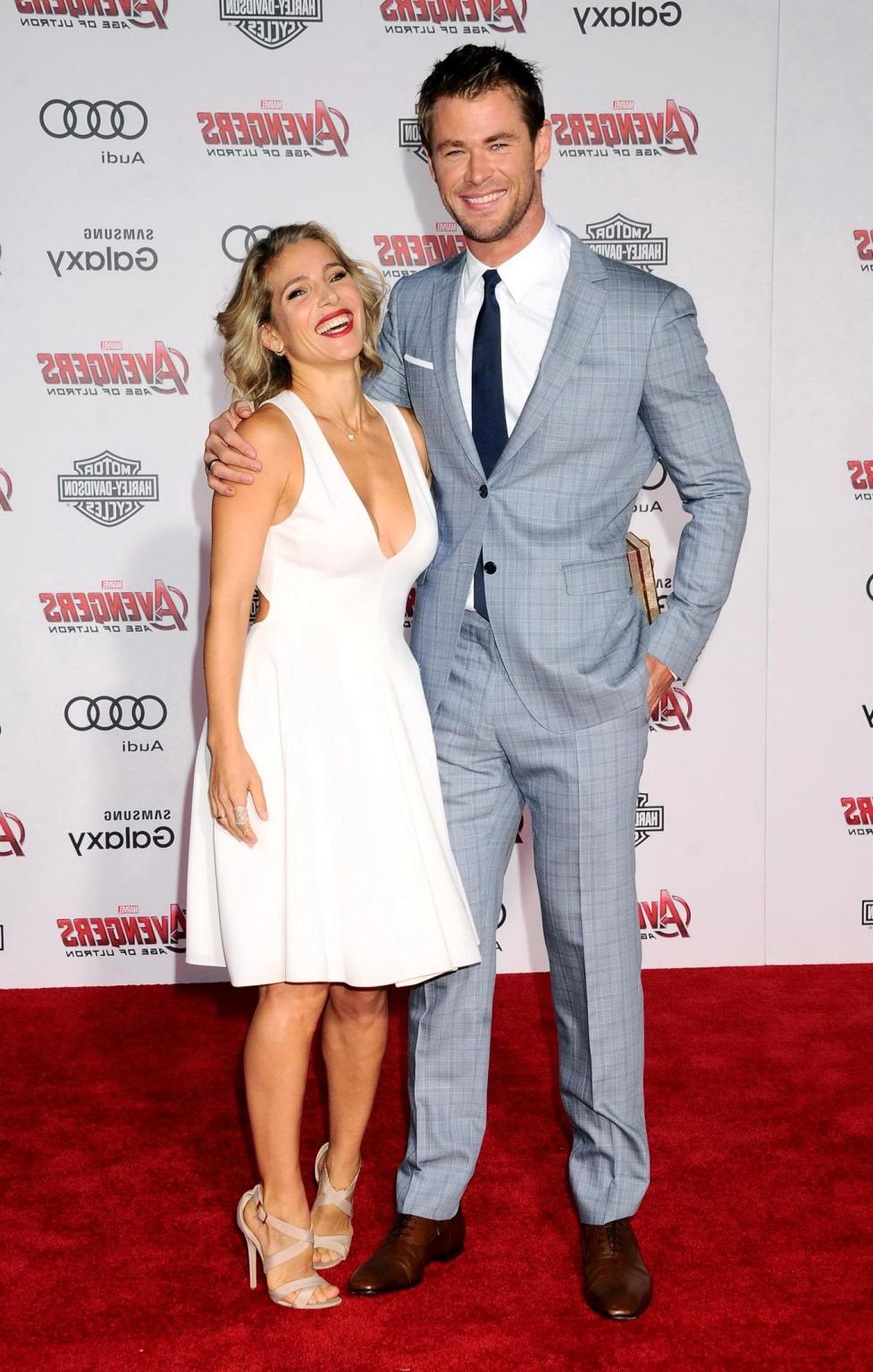 16P Elsa Pataky showing huge cleavage at the Avengers Age of Ultron premiere in Holl