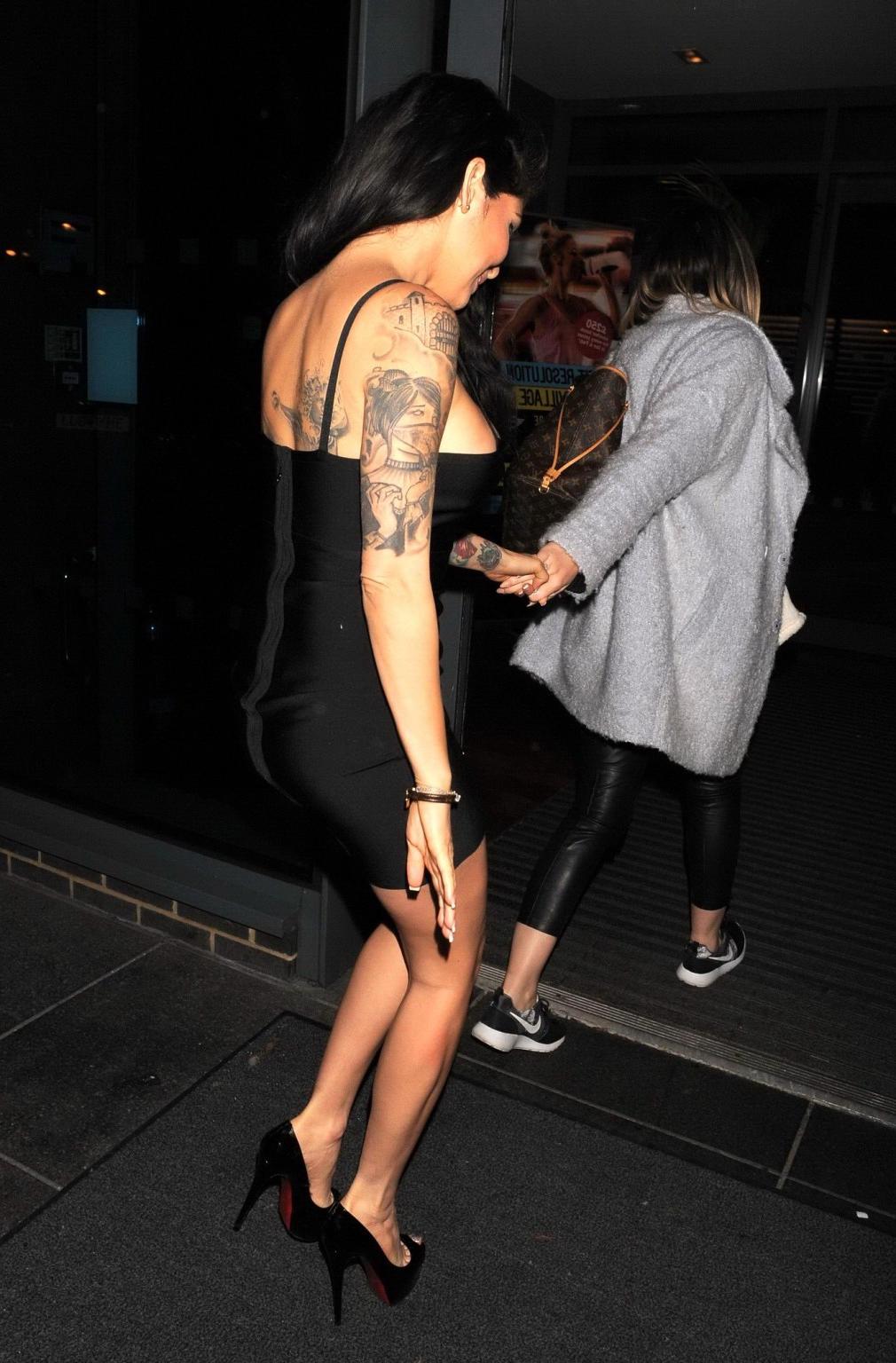 16P Cami Li showing huge cleavage outside her hotel after a night out in London