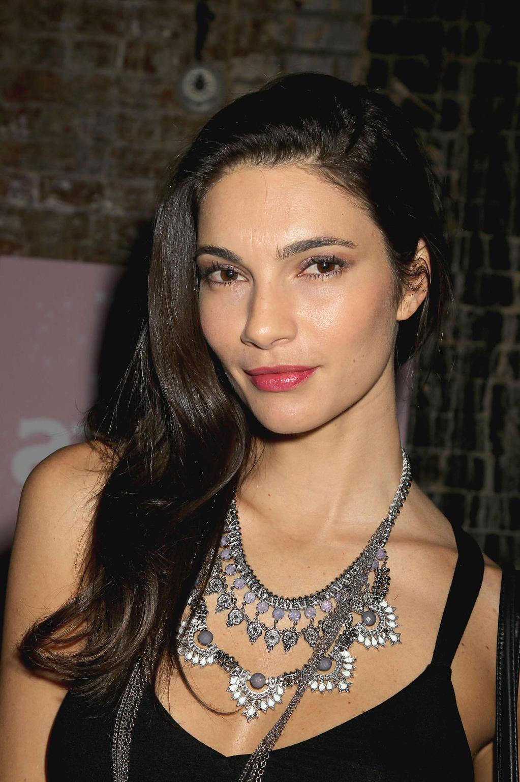 16P Teresa Moore shows big cleavage in black jumpsuit at Benefit Cosmetics and Baubl