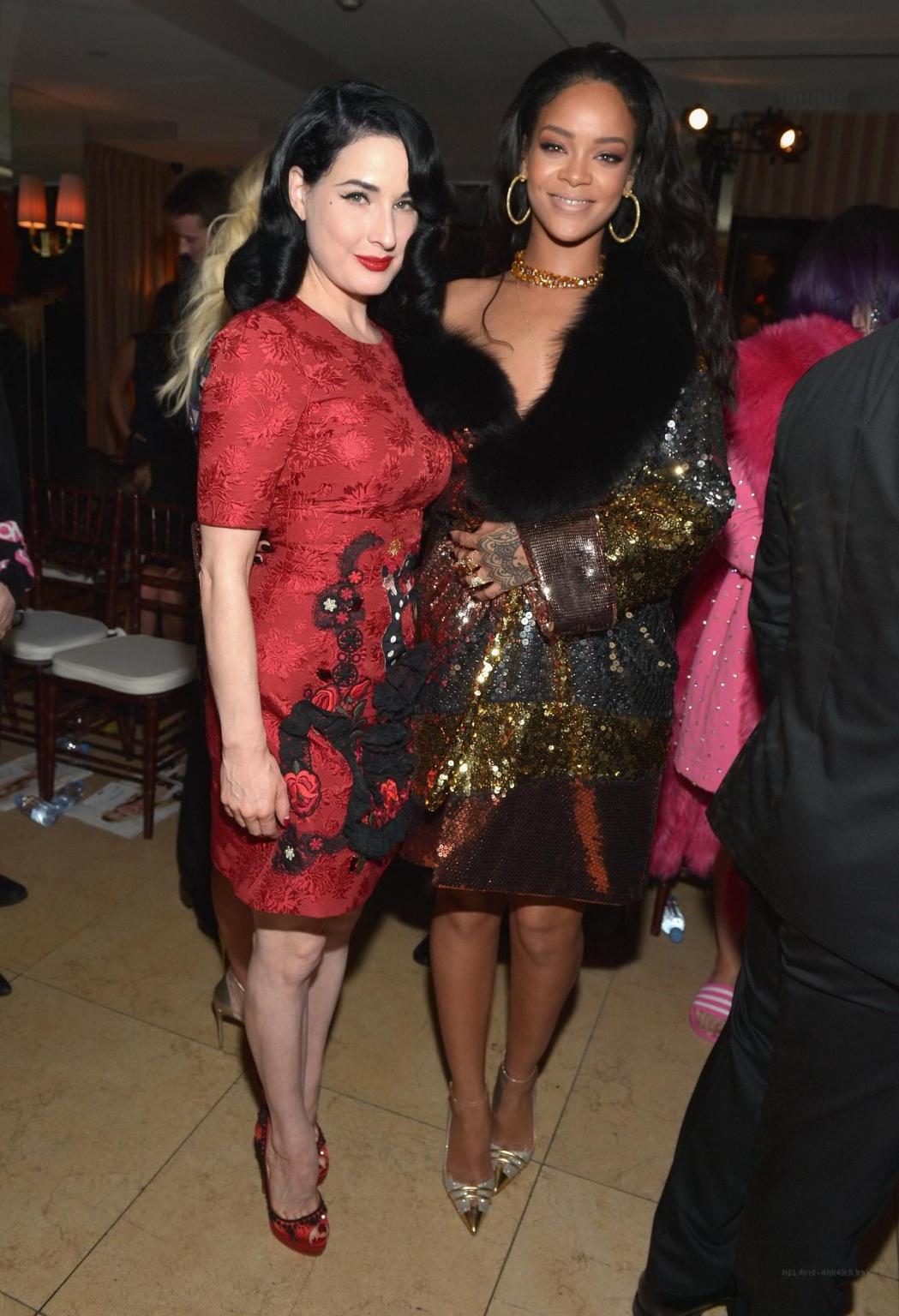 16P Rihanna showing cleavage at The DAILY FRONT ROW Fashion Los Angeles Awards Show 