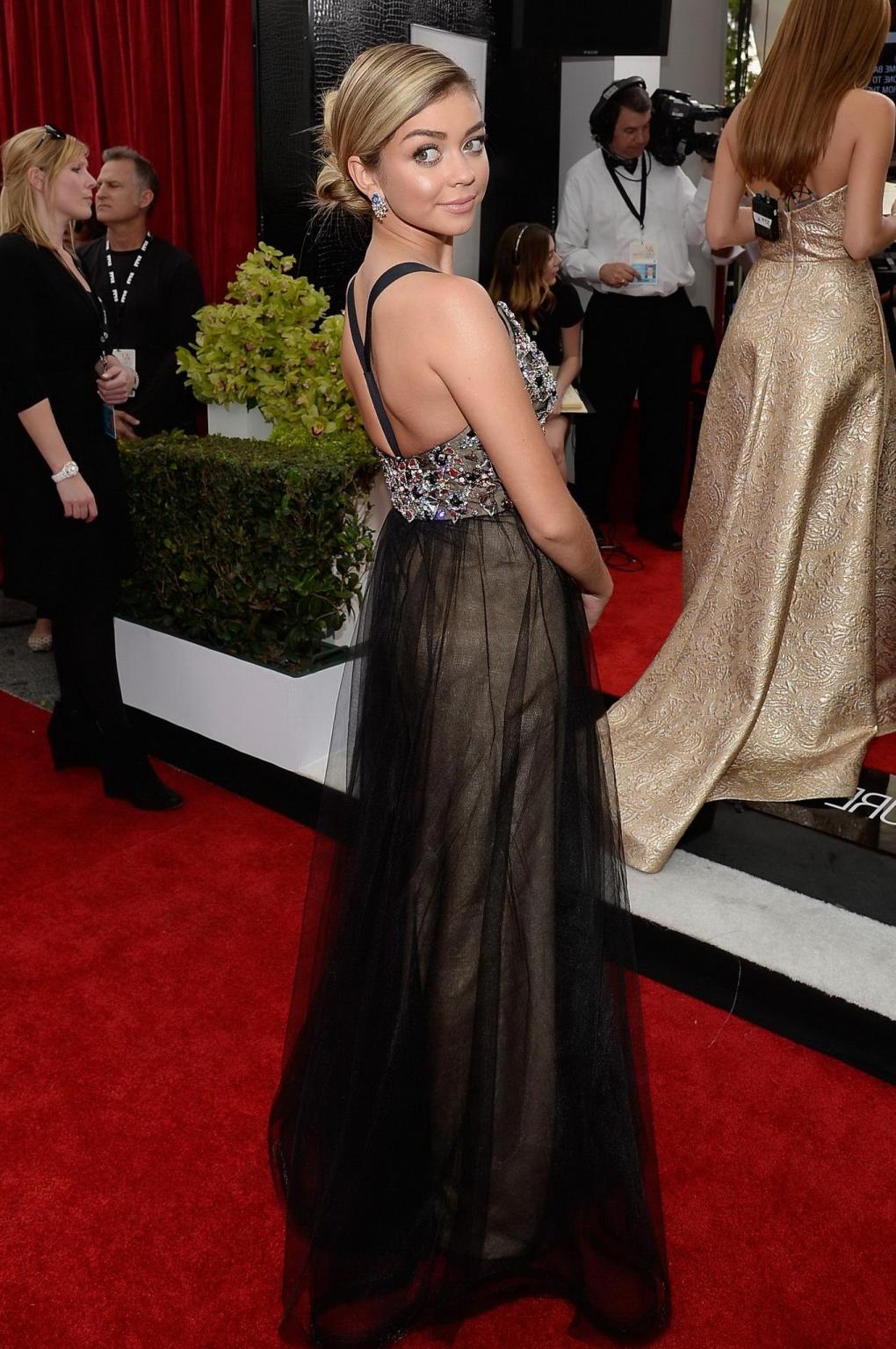 16P Sarah Hyland braless showing huge cleavage at 21st Annual Screen Actors Guild Aw