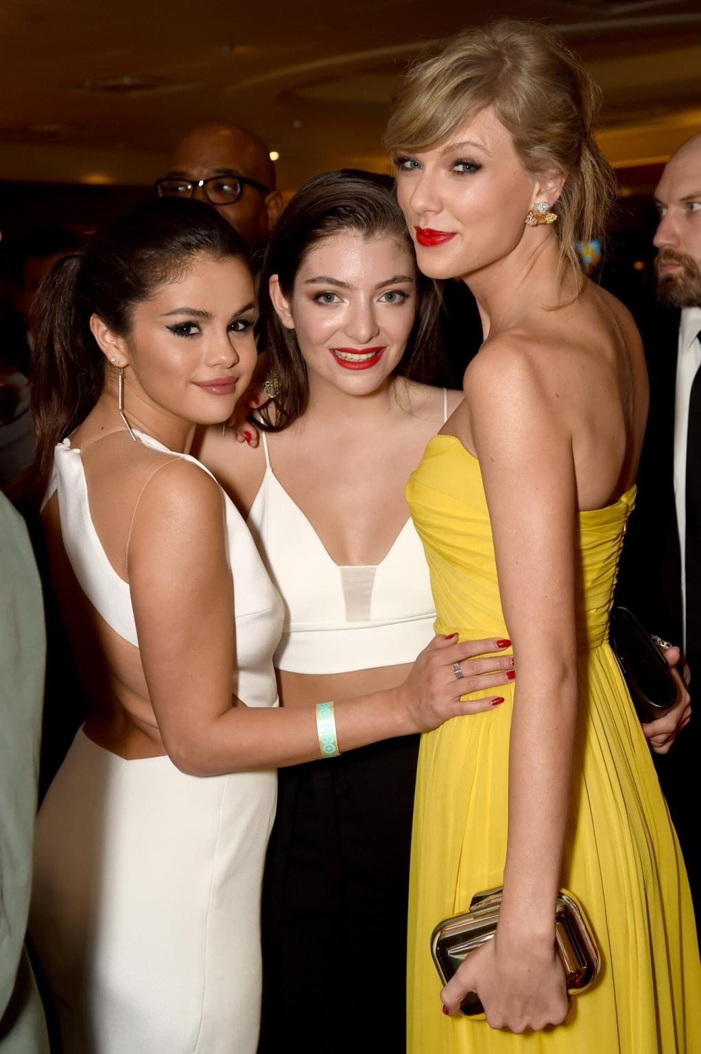 16P Selena Gomez braless showing huge cleavage at InStyle And Warner Bros Golden Glo