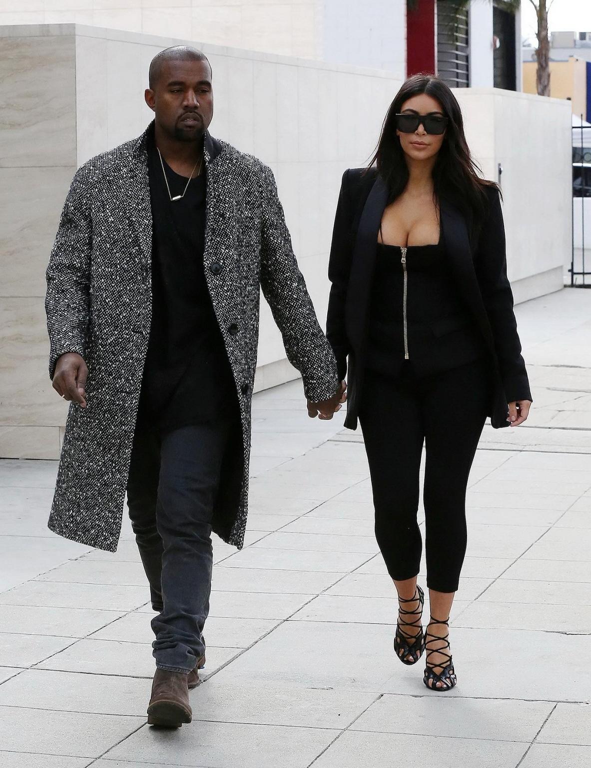 16P Kim Kardashian showing huge cleavage out in Los Angeles