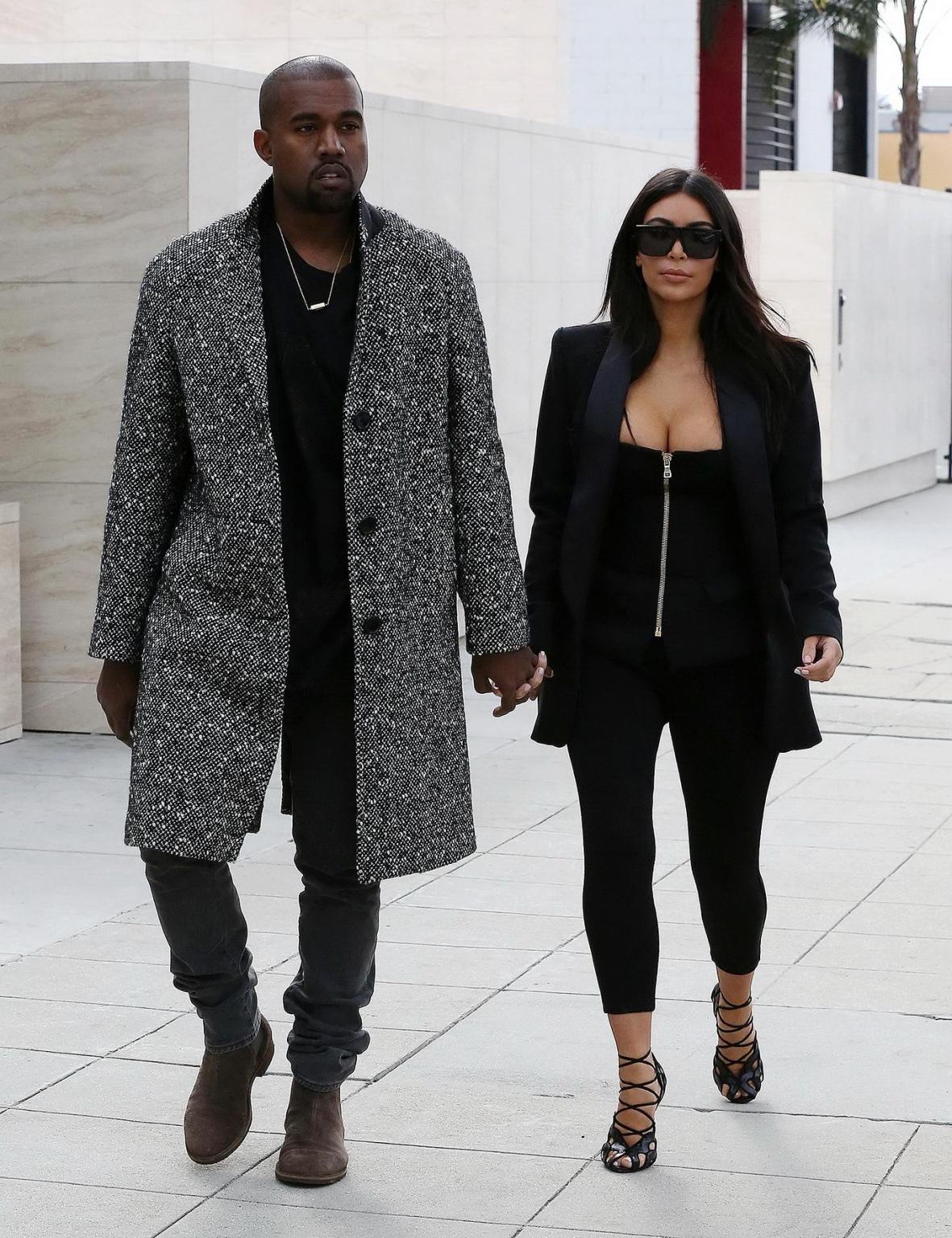 16P Kim Kardashian showing huge cleavage out in Los Angeles