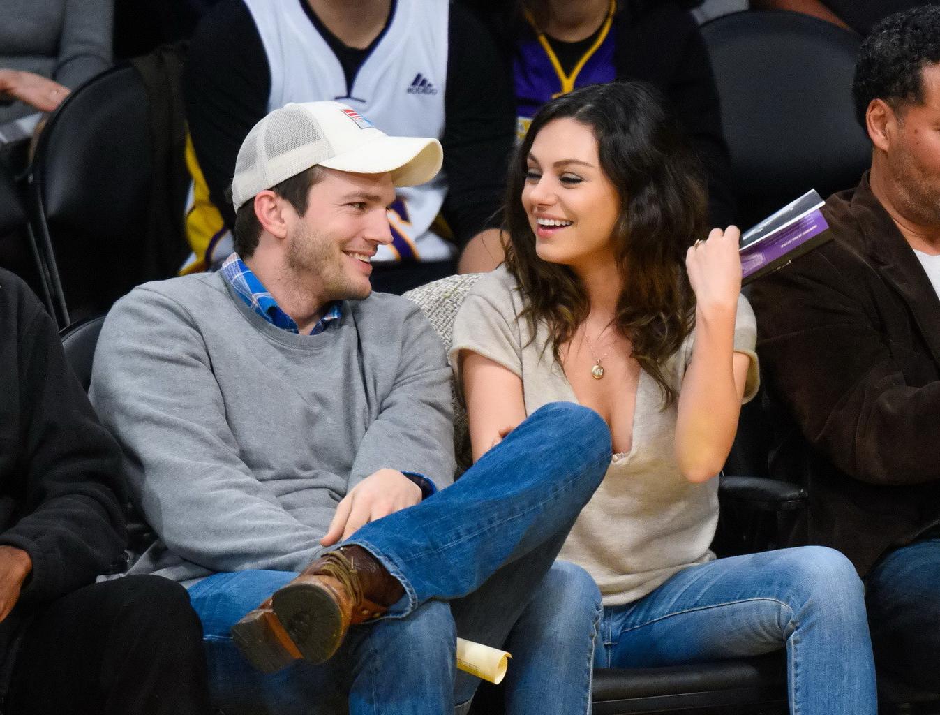 16P Mila Kunis busty showing huge cleavage at the LA Lakers game