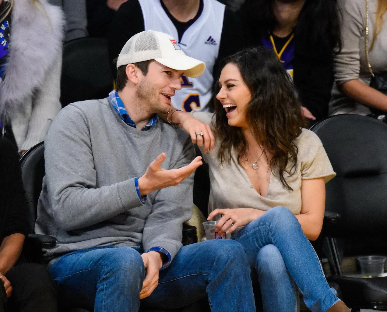 16P Mila Kunis busty showing huge cleavage at the LA Lakers game
