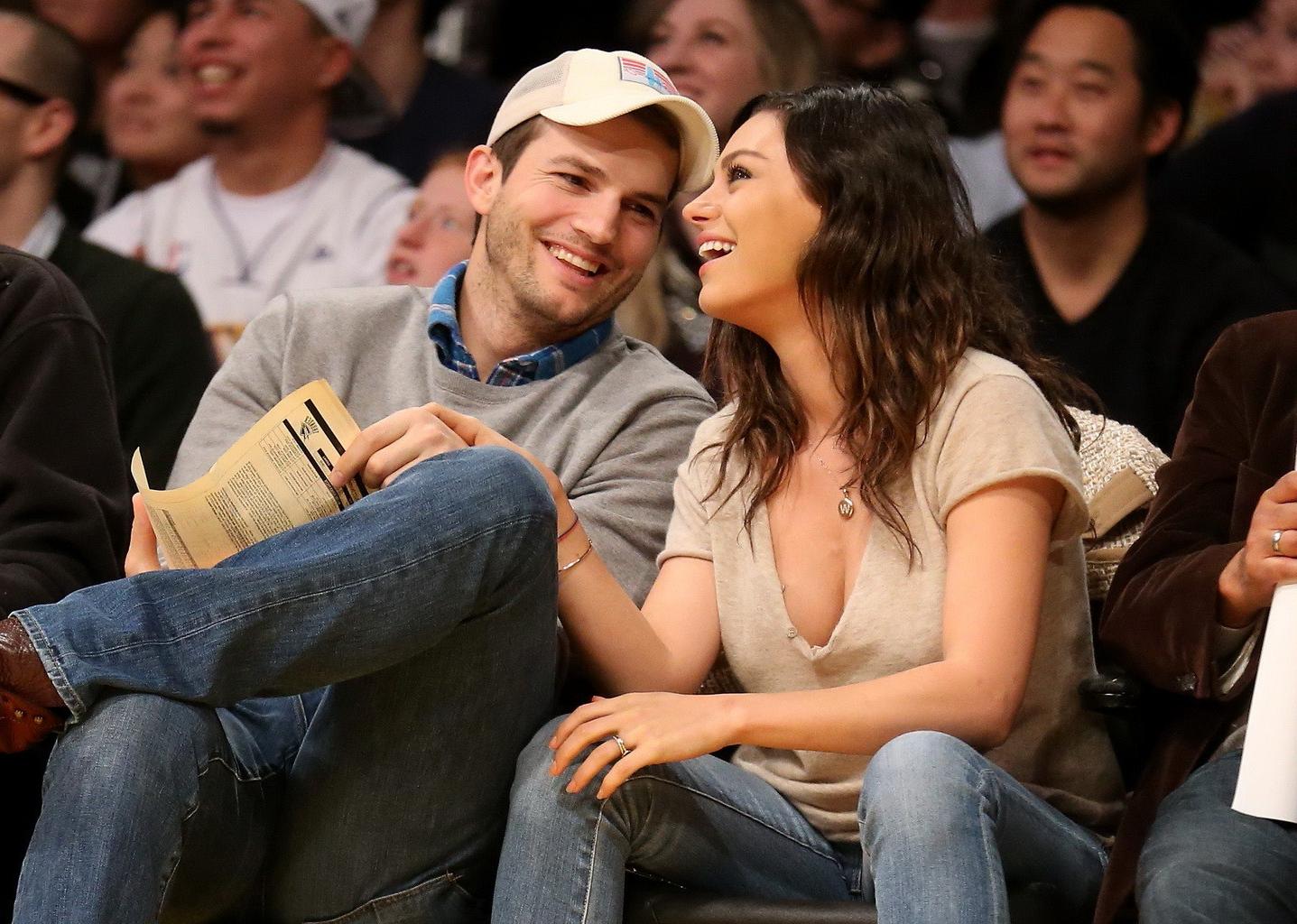 16P Mila Kunis busty showing huge cleavage at the LA Lakers game