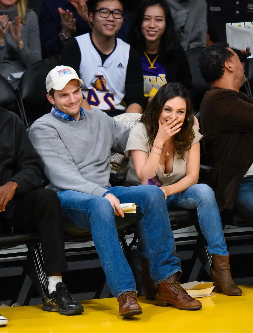 16P Mila Kunis busty showing huge cleavage at the LA Lakers game