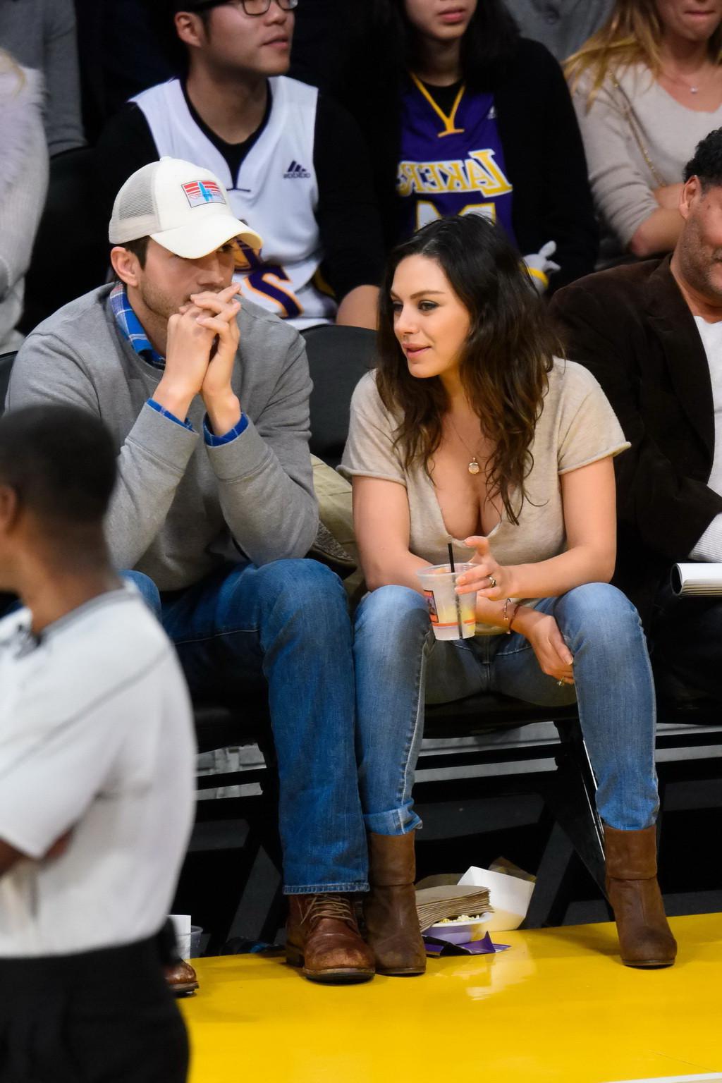 16P Mila Kunis busty showing huge cleavage at the LA Lakers game