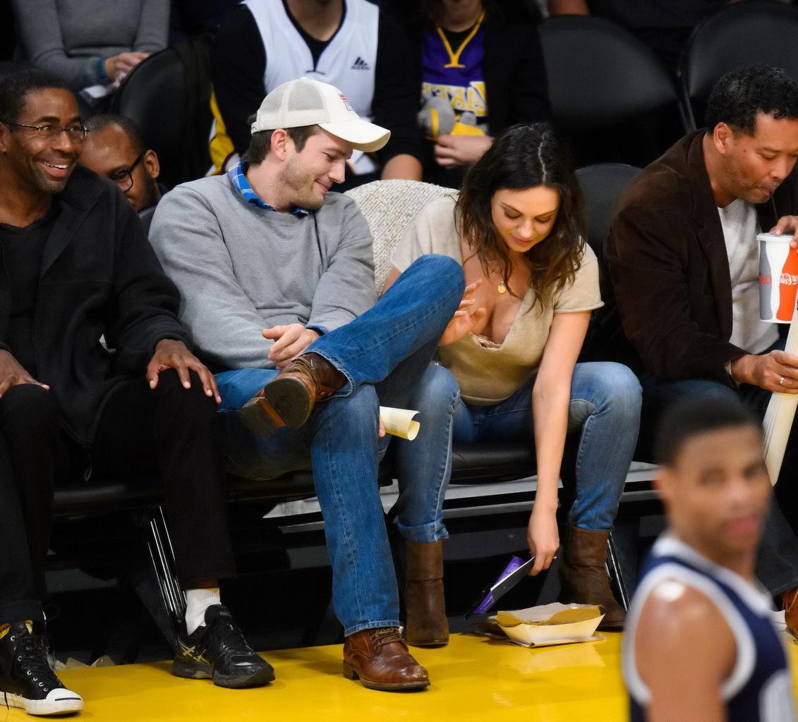 16P Mila Kunis busty showing huge cleavage at the LA Lakers game