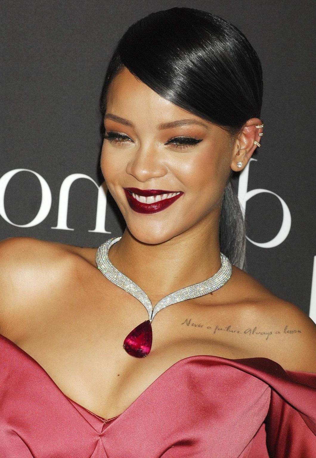 9P Rihanna showing huge cleavage for the 1st Annual Diamond Ball at The Vineyard in