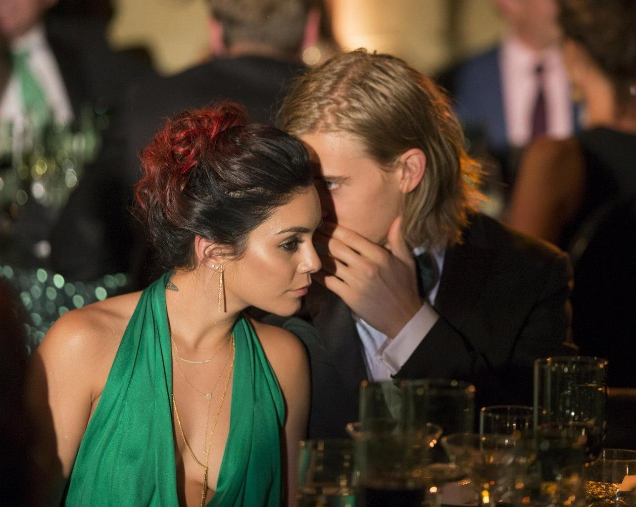 11P Vanessa Hudgens showing huge cleavage at Global Green USAs 10th Anniversary Gorg