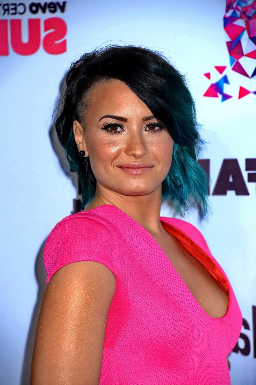 16P Demi Lovato showing cleavage at Vevo CERTIFIED SuperFanFest presented by Honda S