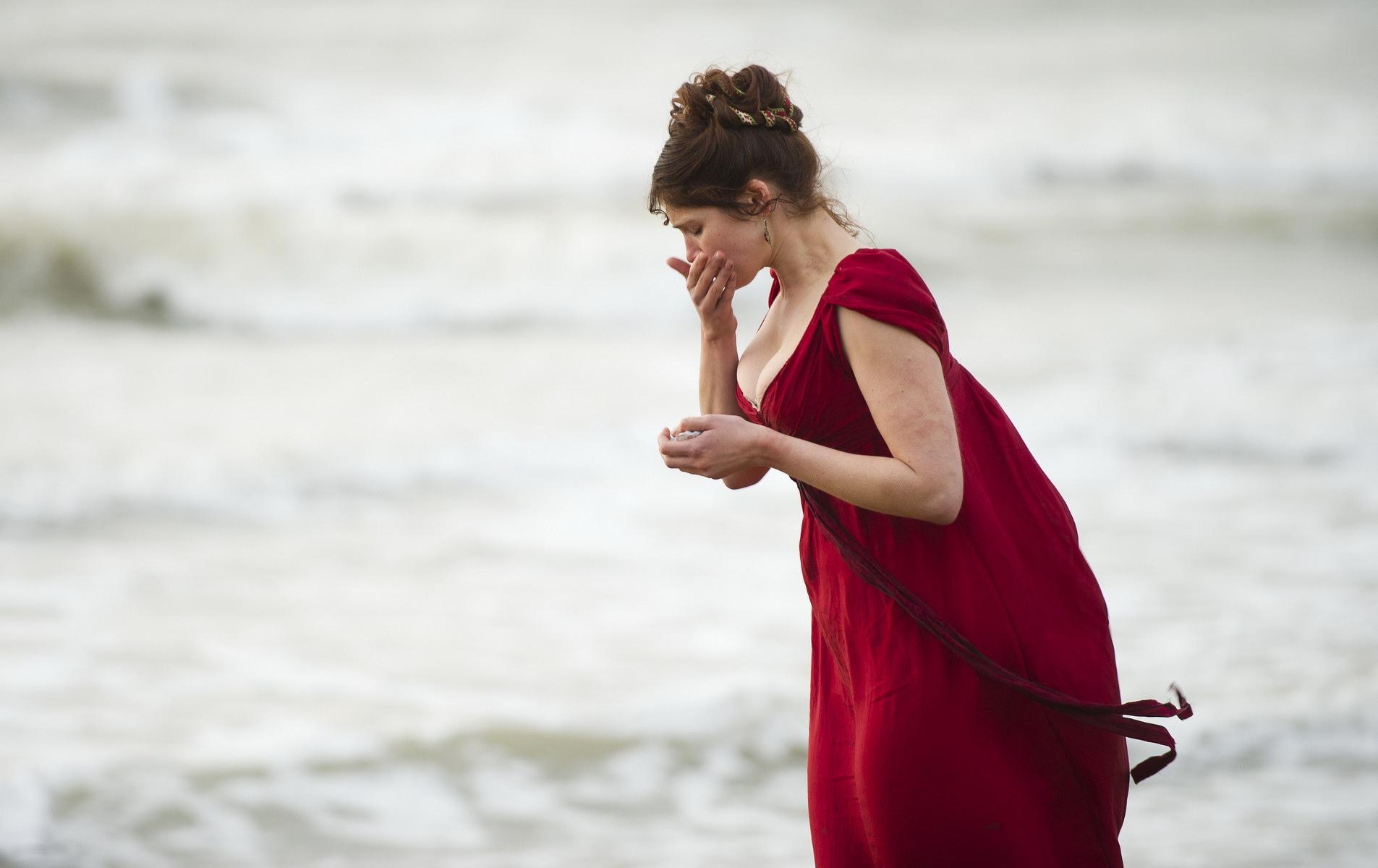 10P Gemma Arterton showing off her cleavage in Byzantium promos and stills