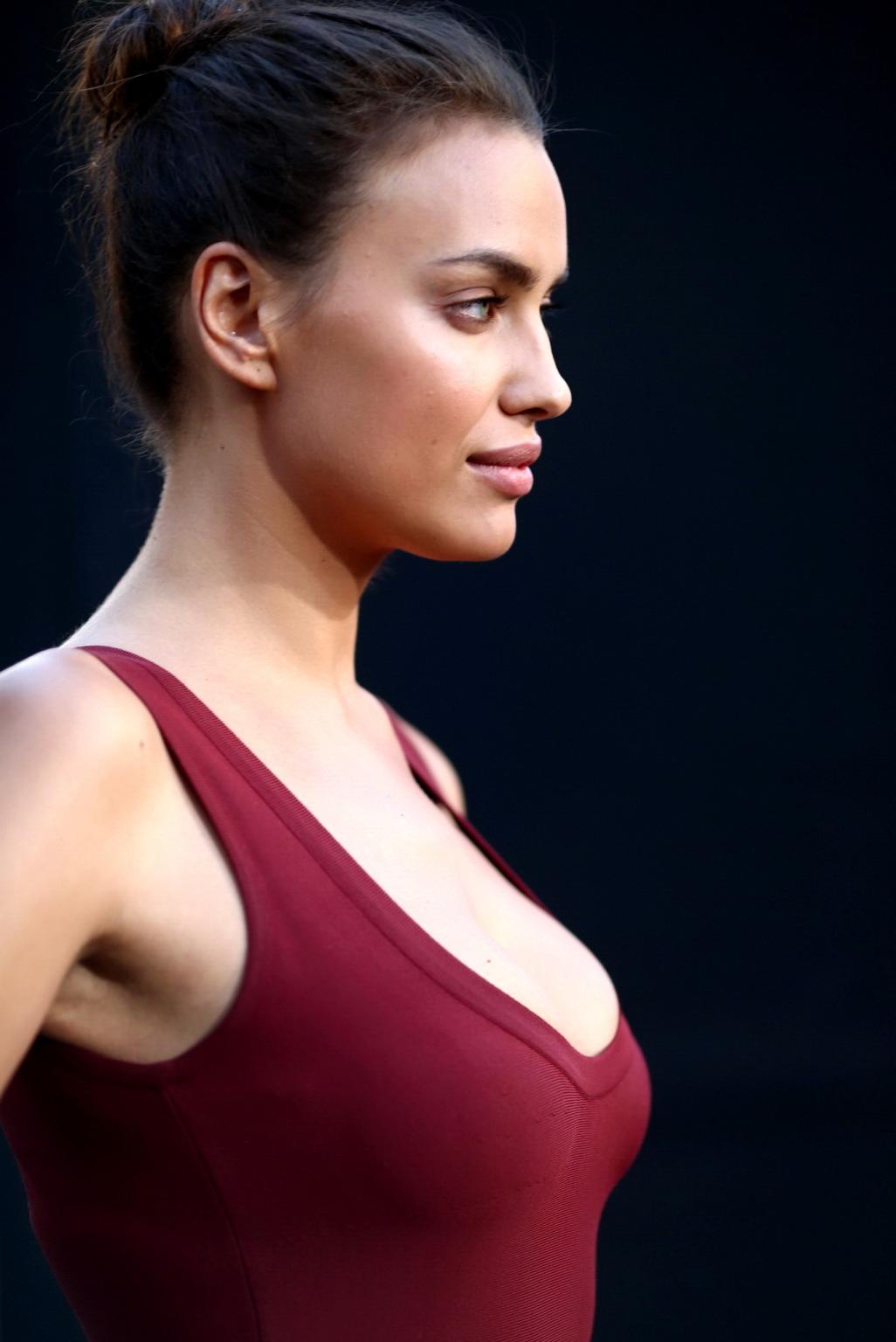 16P Irina Shayk showing huge cleavage at the Hercules premiere in LA