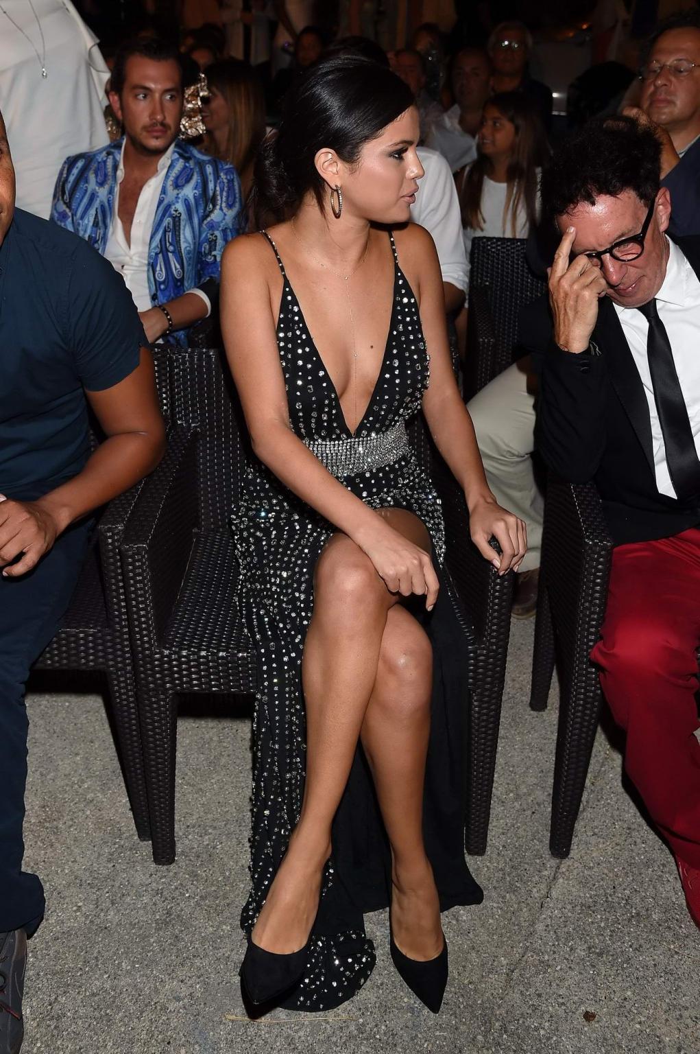 10P Selena Gomez braless showing cleavage at Regina Isabella Awards in Ischia