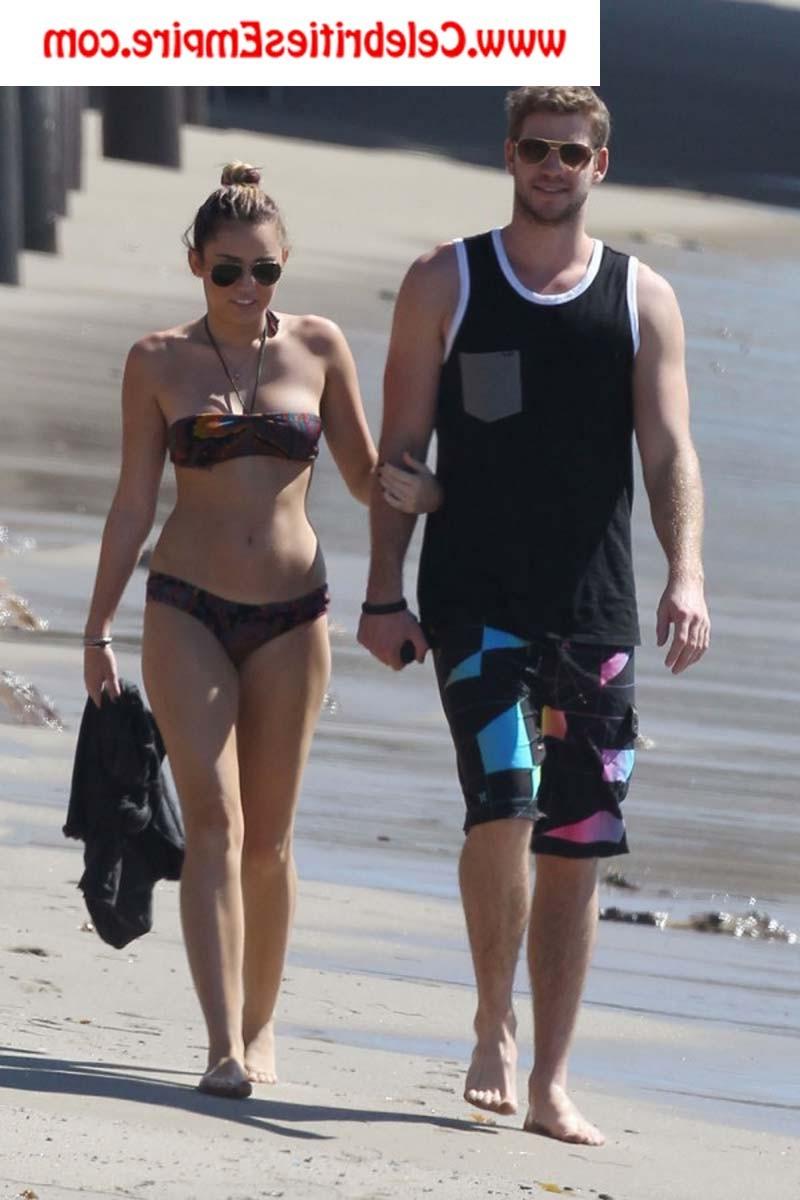20P Miley Cyrus Oops Nipple Slip