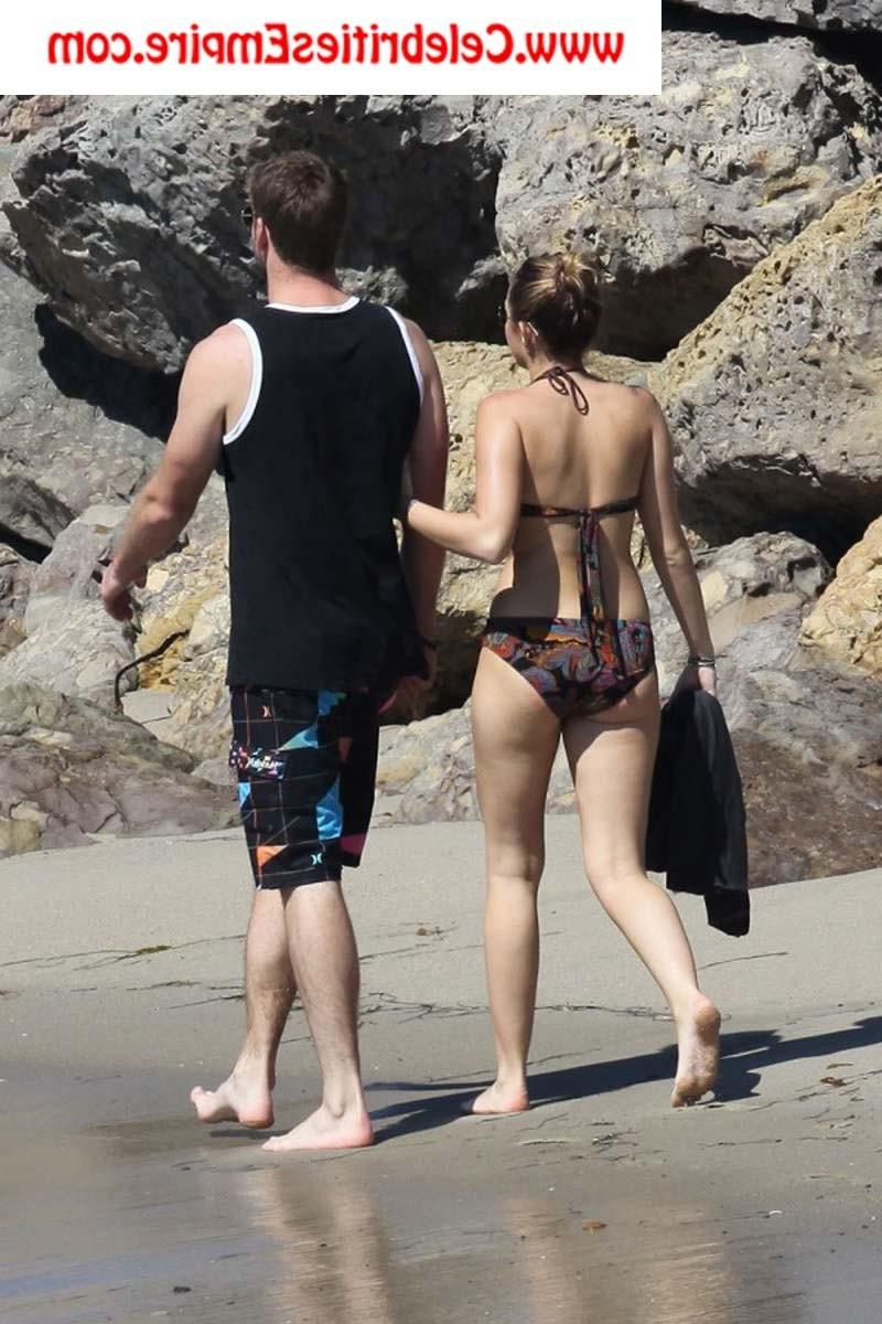 20P Miley Cyrus Oops Nipple Slip