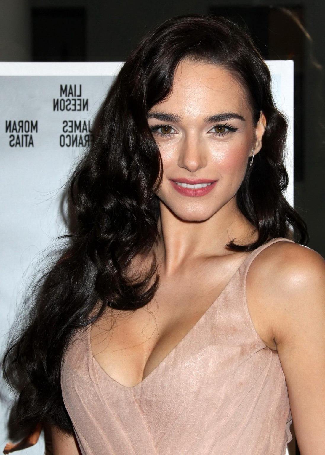 16P Emanuela Postacchini showing huge cleavage at the Third Person premiere in Holly