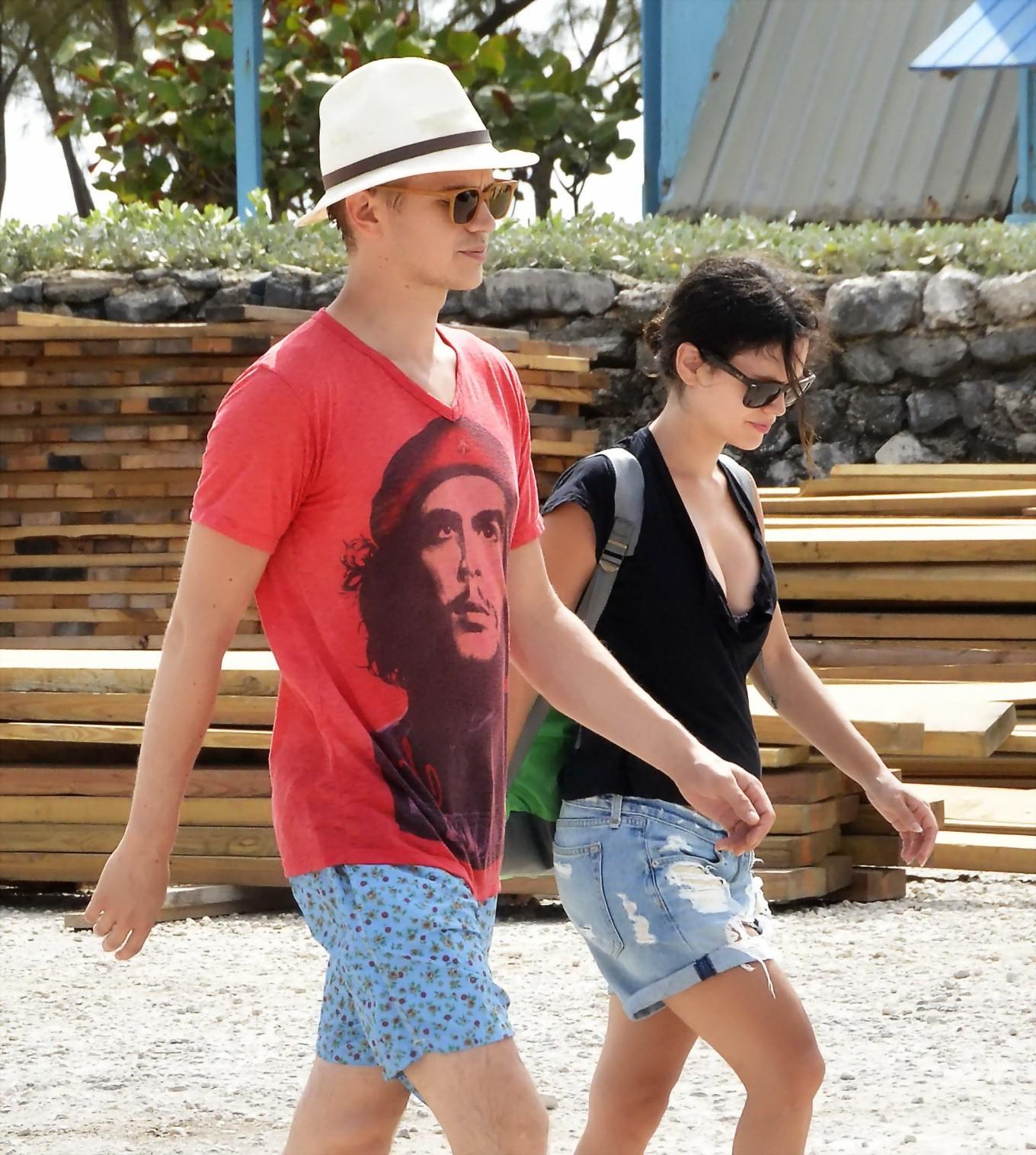 16P Rachel Bilson showing huge cleavage in black top and ripped denim shorts in Barb