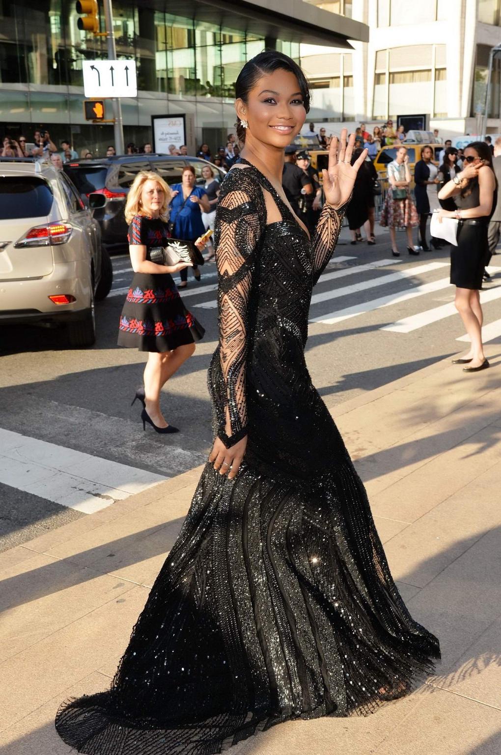 16P Chanel Iman showing off huge cleavage at the 2014 CFDA fashion awards at Alice T