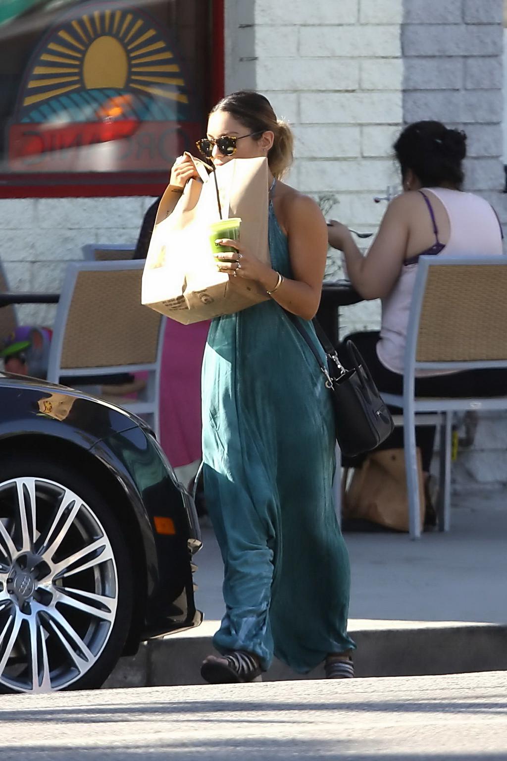 16P Vanessa Hudgens braless showing huge cleavage in blue bareback dress out in Stud