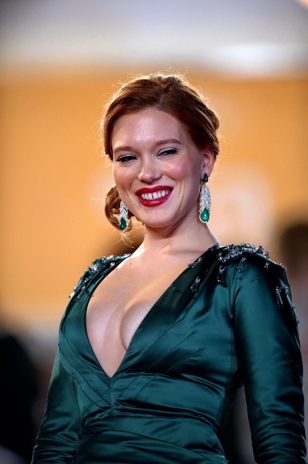 16P Lea Seydoux showing huge cleavage at the Saint Laurent premiere in Cannes