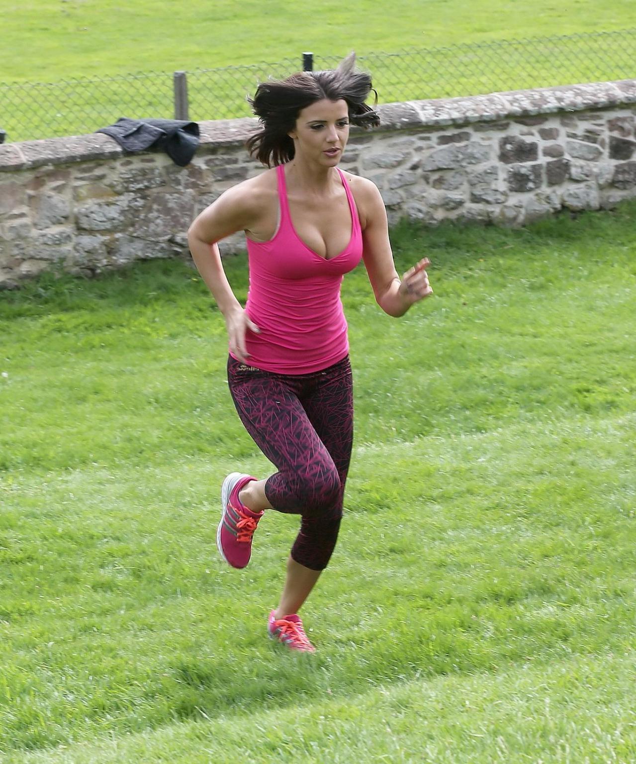 16P Lucy Mecklenburgh showing ass and cleavage in tight sports outfit while working 