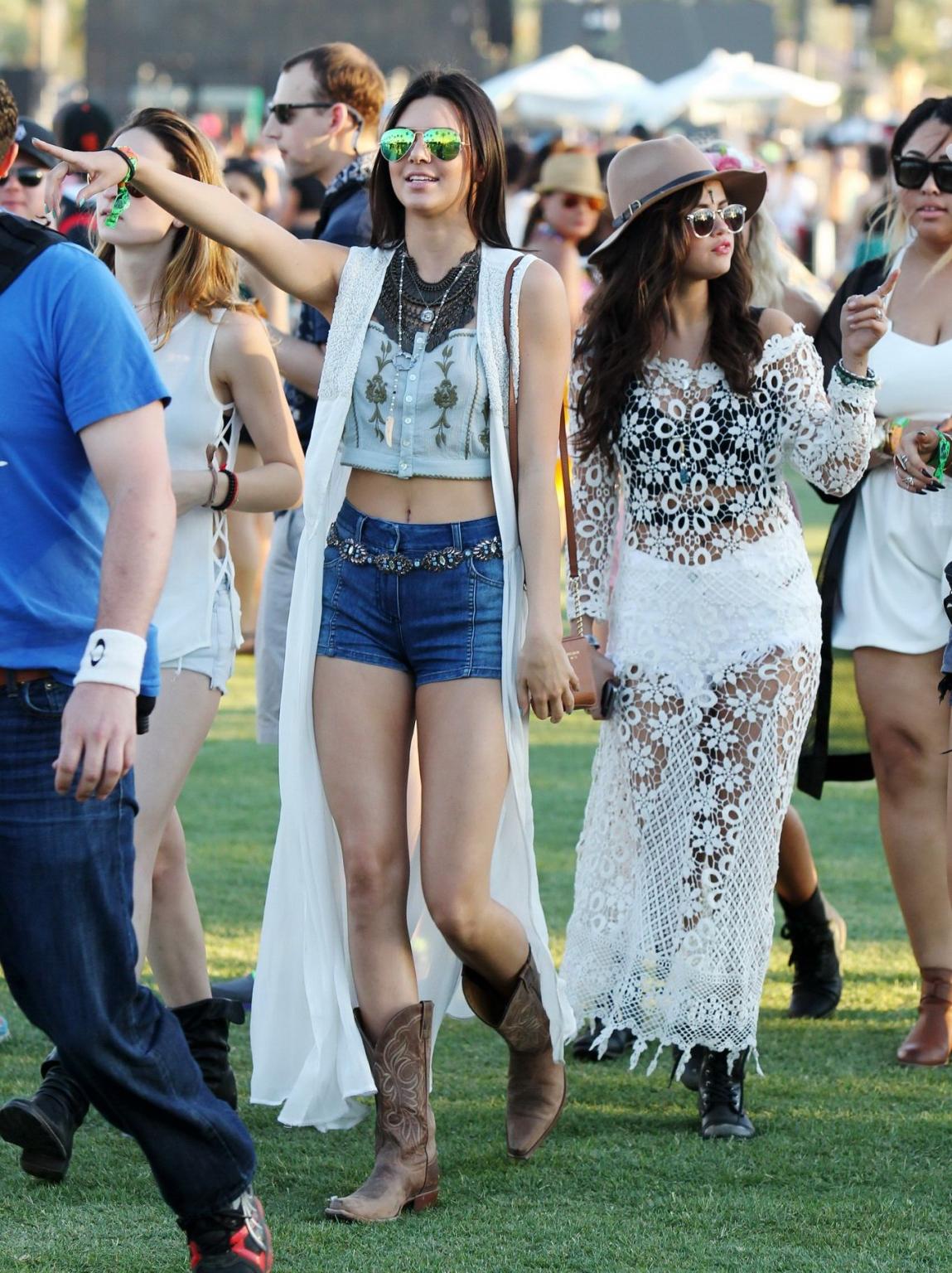 16P Selena Gomez seethru to underwear with leggy Jenner sisters