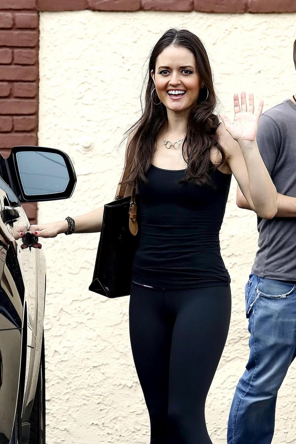 16P Danica McKellar shows off her ass in tights heading to the 'Dancing with the Sta