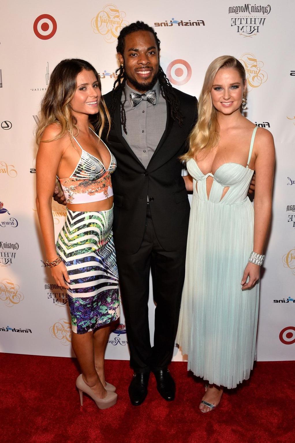 16P Genevieve Morton showing awesome cleavage at Club SI Swimsuit held at LIV Nightc