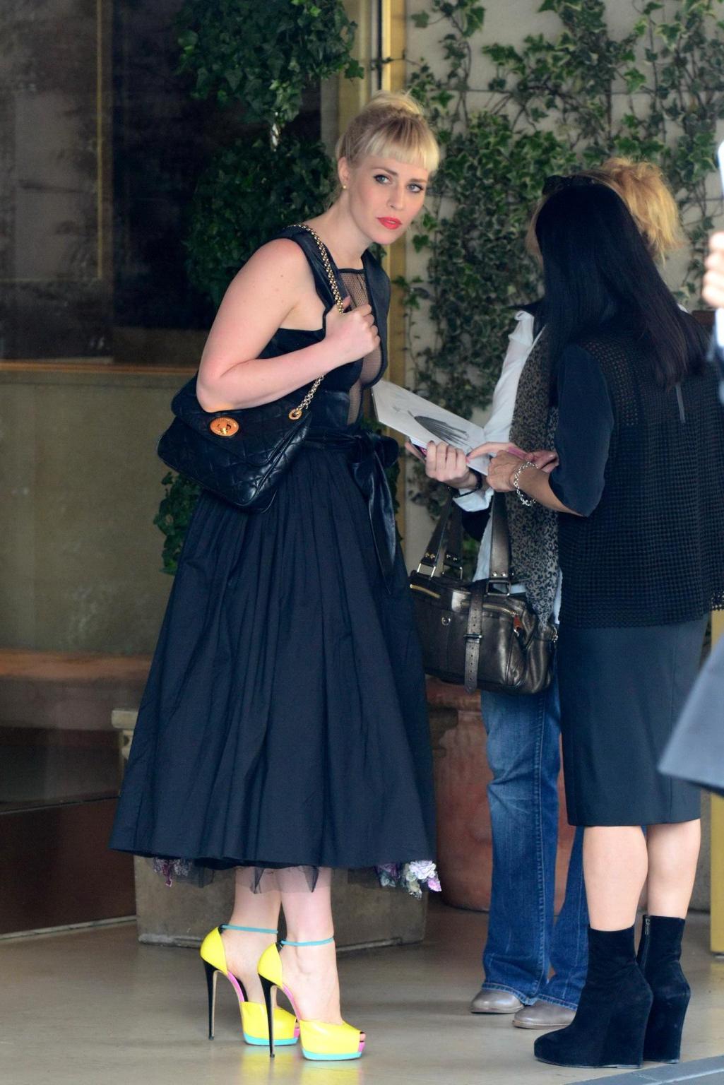 16P Natasha Bedingfield braless showing huge cleavage at the Christian Dior lunch in
