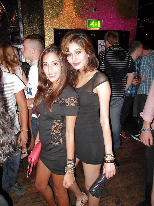 21P British FB sexy sluts ona  night out