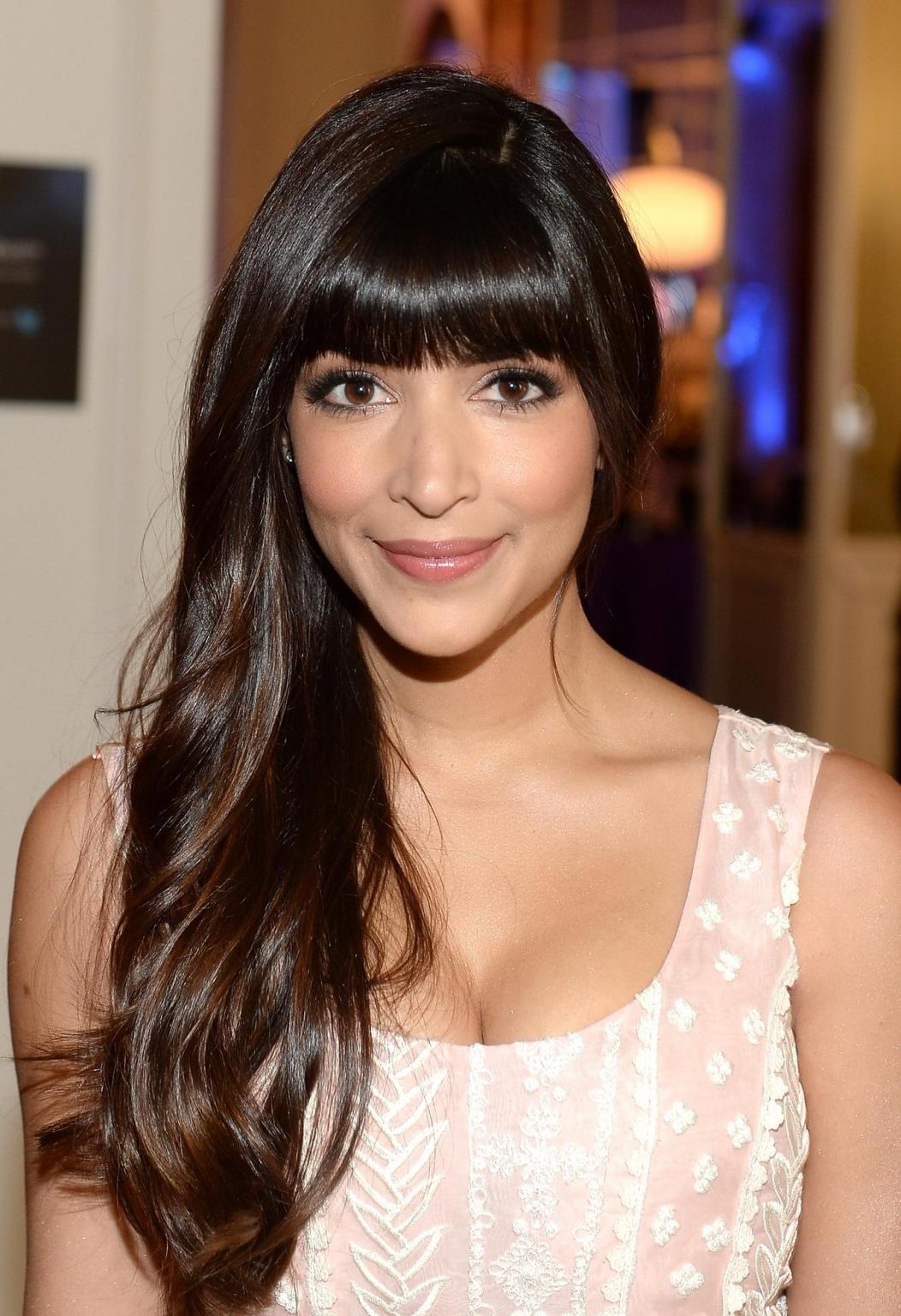 16P Hannah Simone showing cleavage at the Variety's 5th Annual Power of Women event 