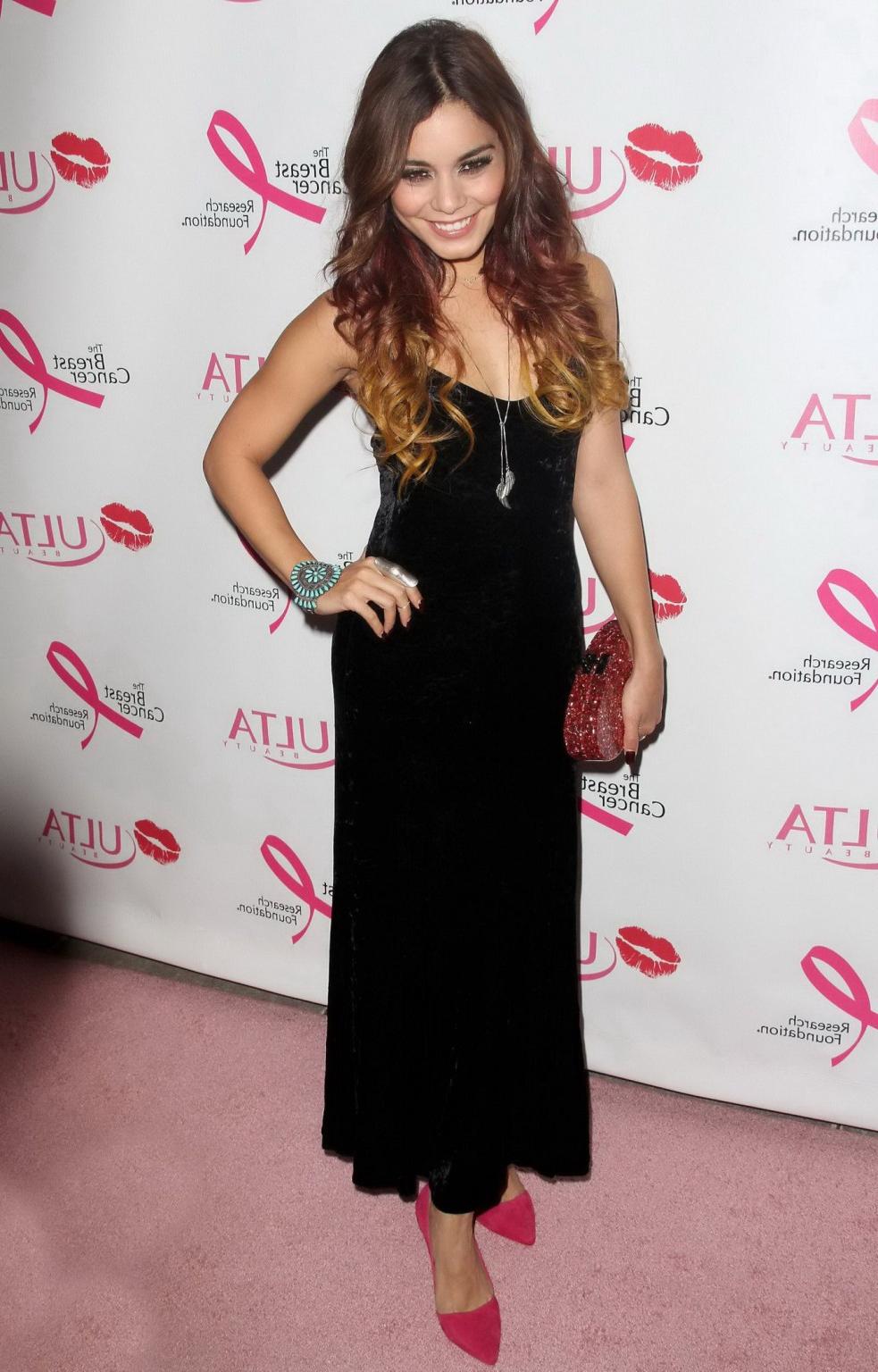 16P Vanessa Hudgens showing big cleavage in a tight black dress at 2013 ULTA Beauty 