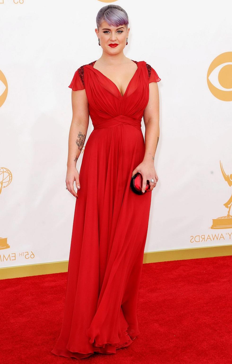 16P Chubby Kelly Osbourne showing huge cleavage at the 65th annual Primetime Emmy Aw
