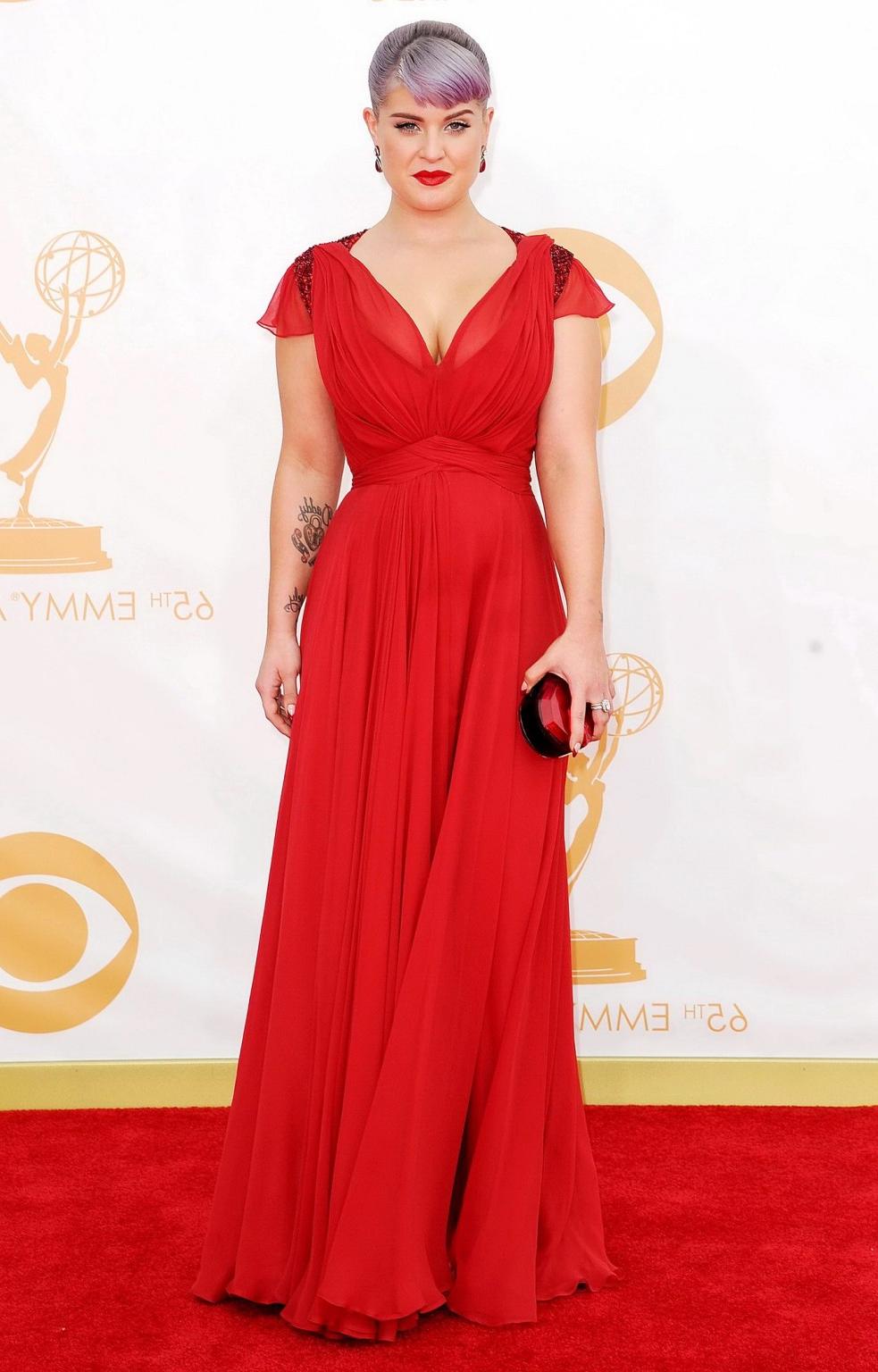 16P Chubby Kelly Osbourne showing huge cleavage at the 65th annual Primetime Emmy Aw