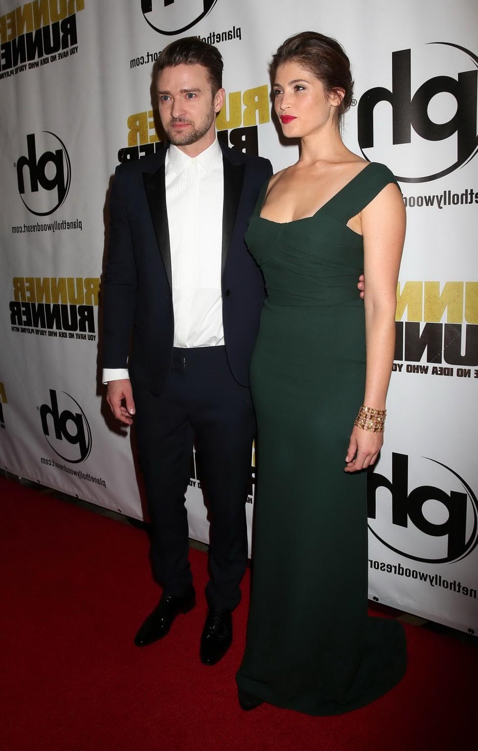 16P Gemma Arterton showing big cleavage in a green bareback maxi dress at the Runner
