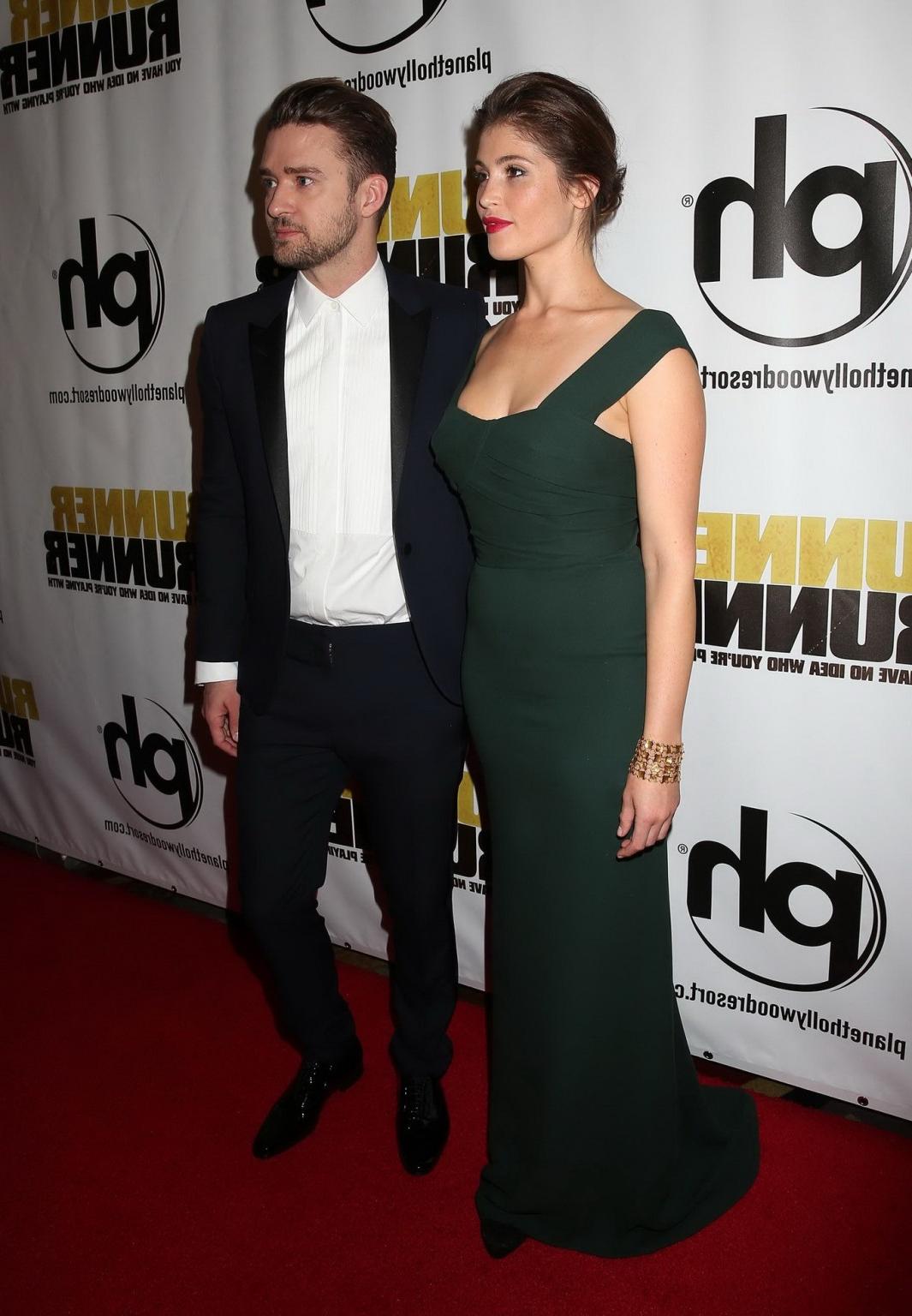 16P Gemma Arterton showing big cleavage in a green bareback maxi dress at the Runner