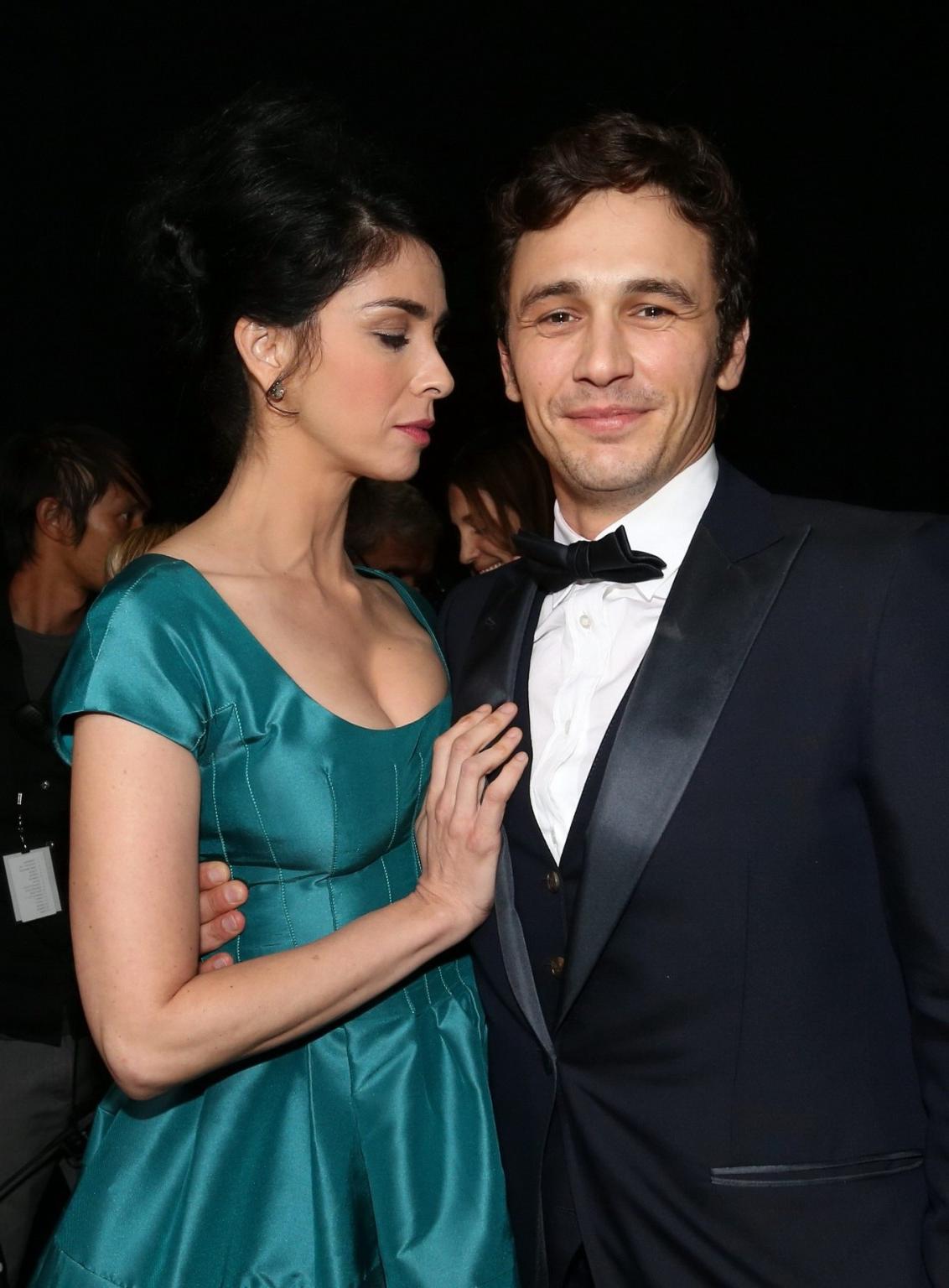 16P Sarah Silverman showing huge cleavage at the Comedy Central's 'Roast of James Fr