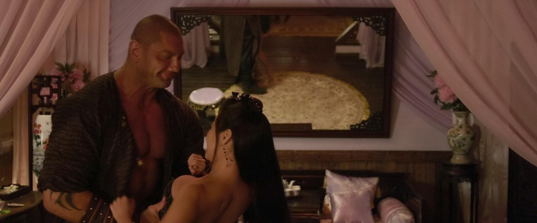16P Jamie Chung upskirt and showing big cleavage at The Man With The Iron Fists caps