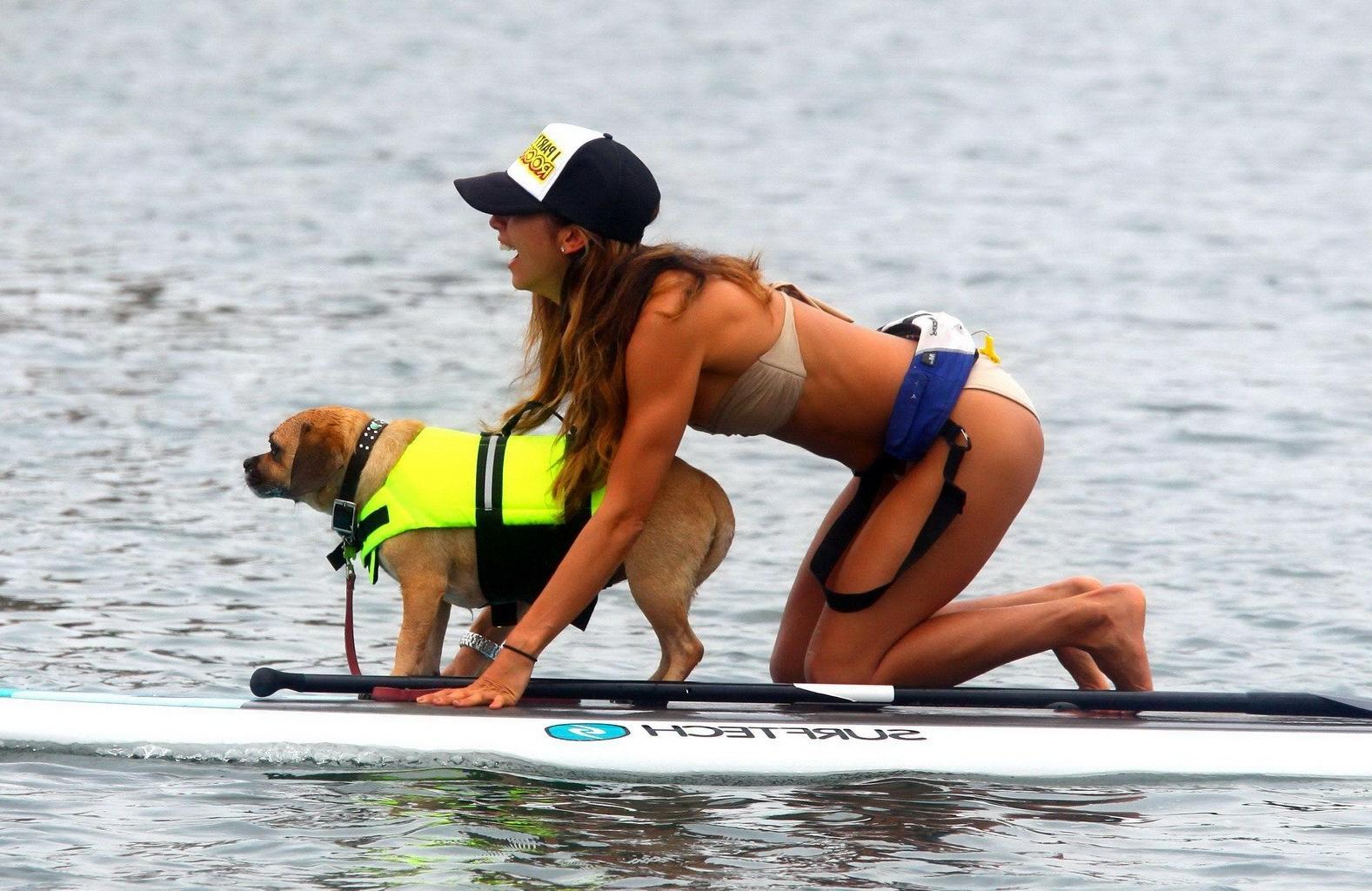 16P Leilani Dowding nip slip while doing bridge on a paddle board in Malibu