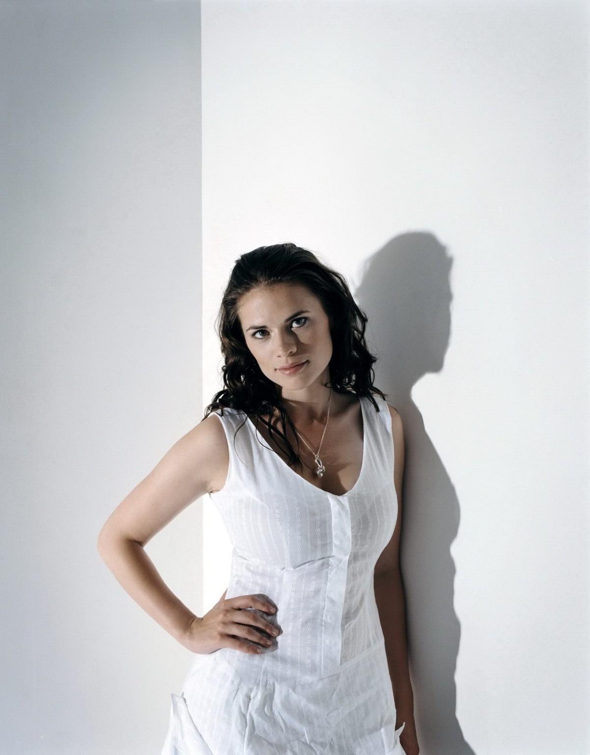 16P Hayley Atwell huge cleavage photoshoot taken in Perou back in 2007