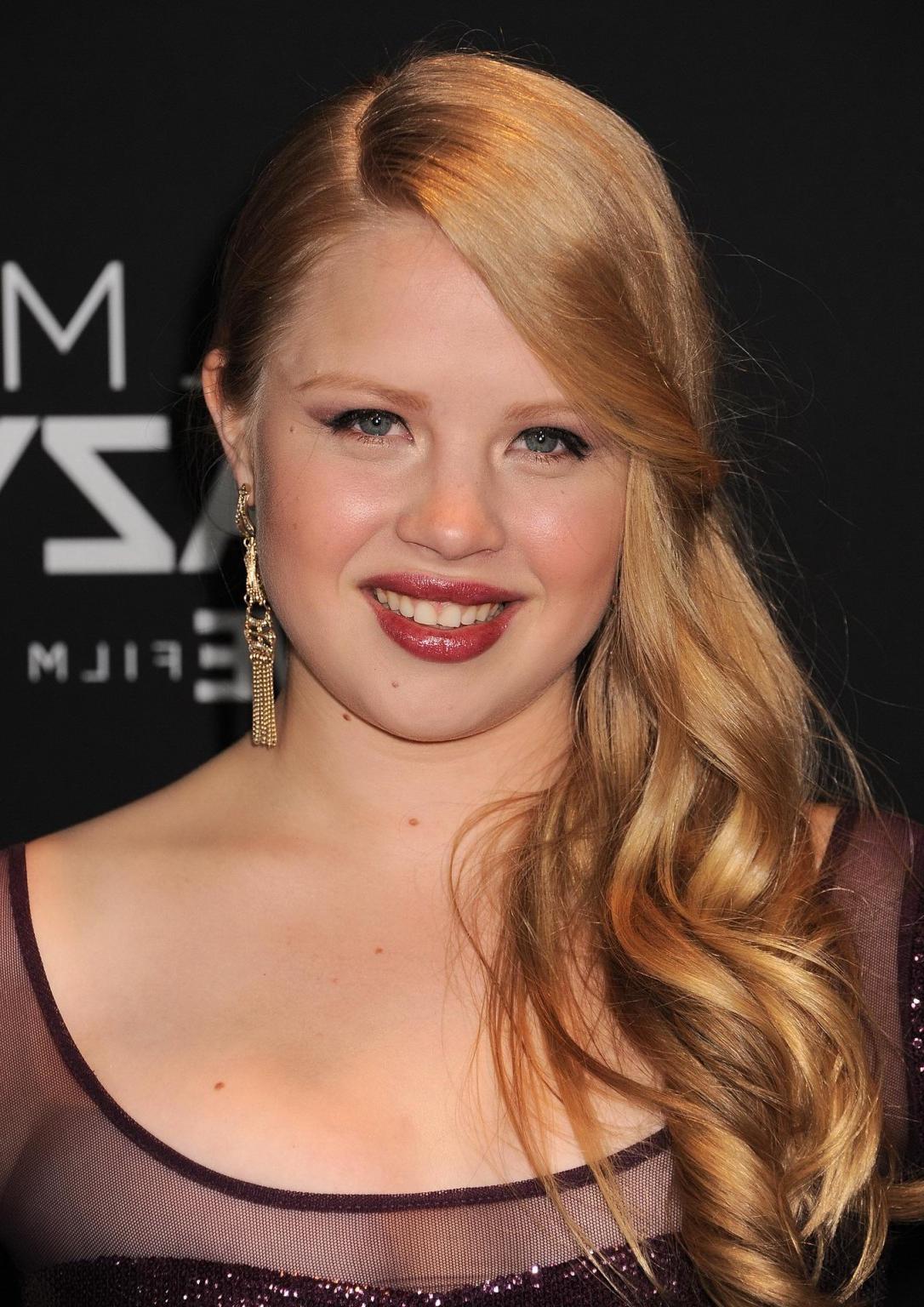 16P Sofia Vassilieva showing huge cleavage at the 'At Any Price' premiere in Hollywo