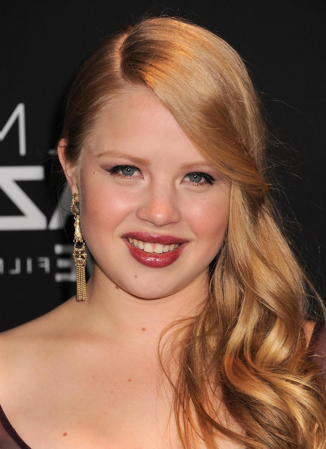 16P Sofia Vassilieva showing huge cleavage at the 'At Any Price' premiere in Hollywo
