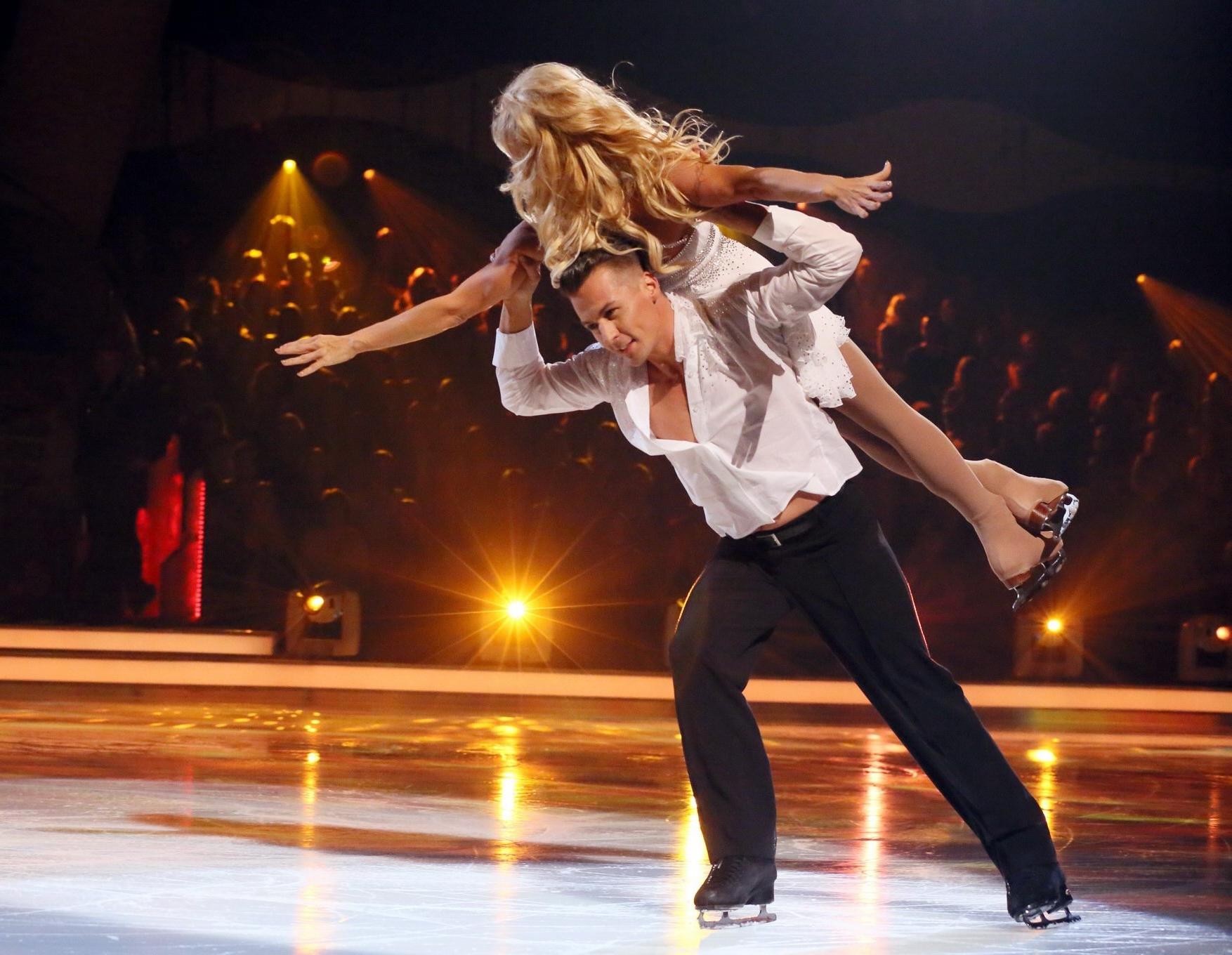 9P Busty Pamela Anderson wearing pasties at 'Dancing on Ice' TV show in London