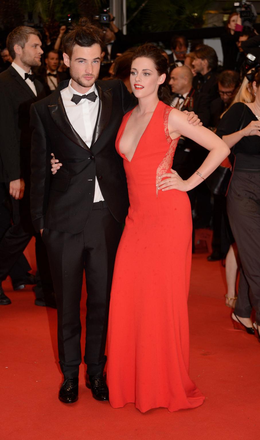 10P Kristen Stewart braless shows awesome cleavage at 'Cosmopolis' premiere in Canne