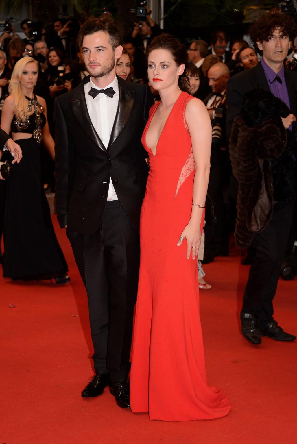 10P Kristen Stewart braless shows awesome cleavage at 'Cosmopolis' premiere in Canne