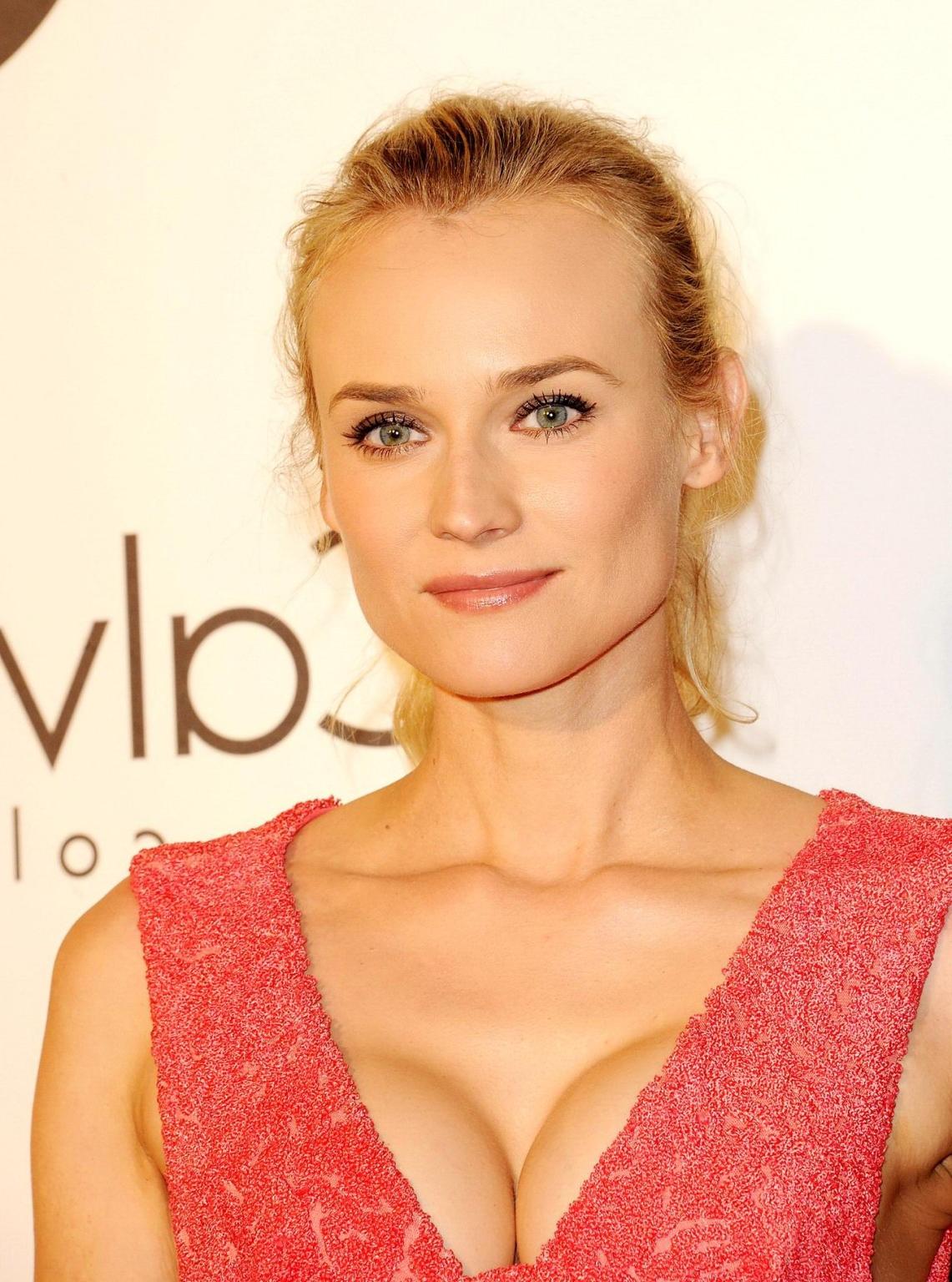 10P Diane Kruger showing huge cleavage at the Calvin Klein event in Cannes